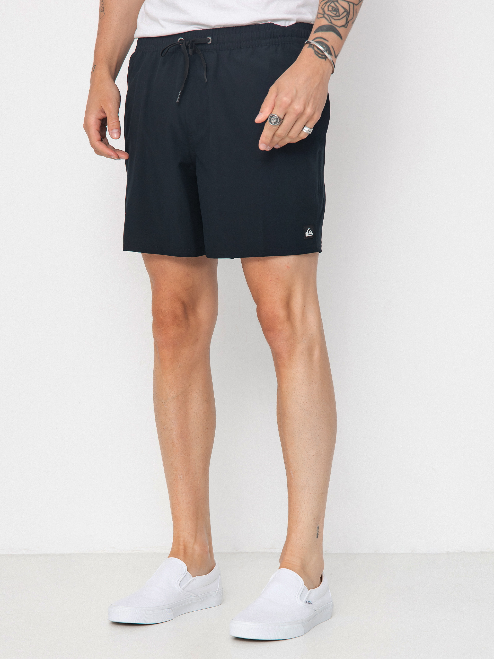 Quiksilver Surfsilk Solid Volley 16 Shorts (black)
