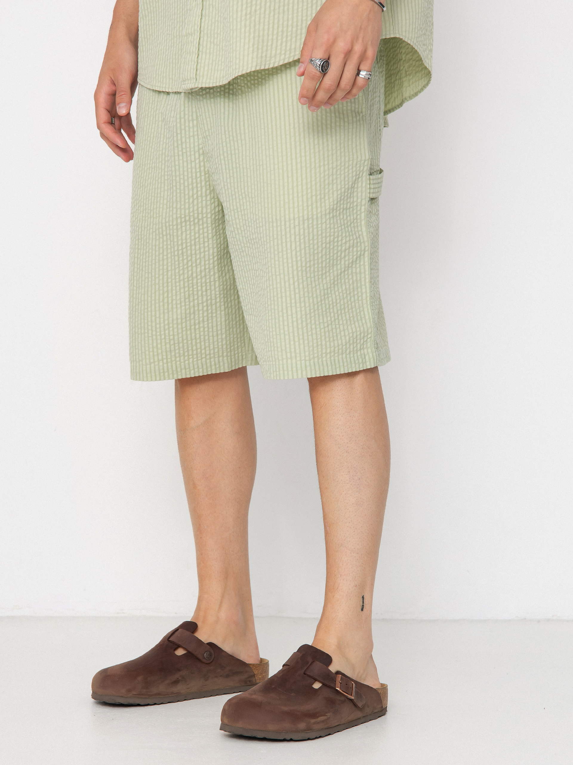 カーハート ランドンショーツ 32 オリーブ カーキ タグ付き 美品 Carhartt WIP Toland Shorts - green (toland stripe/pale olive)