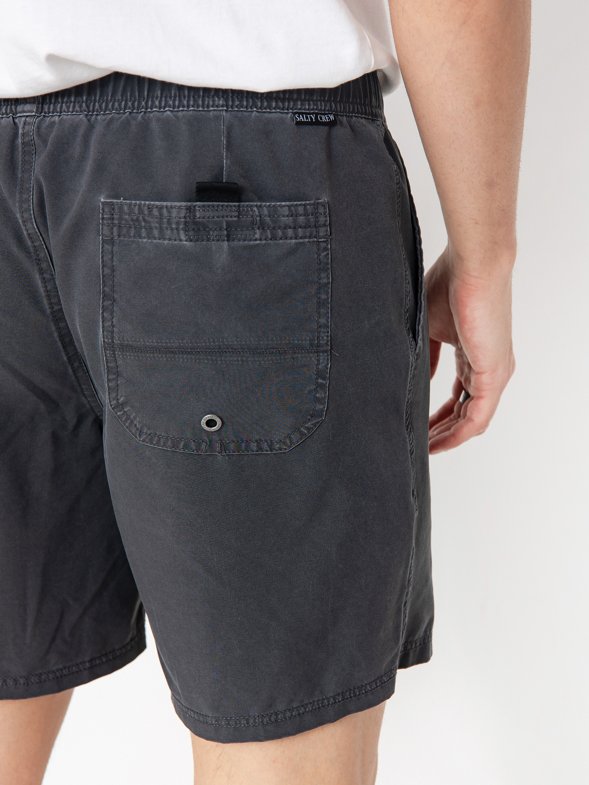 Salty Crew Seadog Volley Shorts (black)