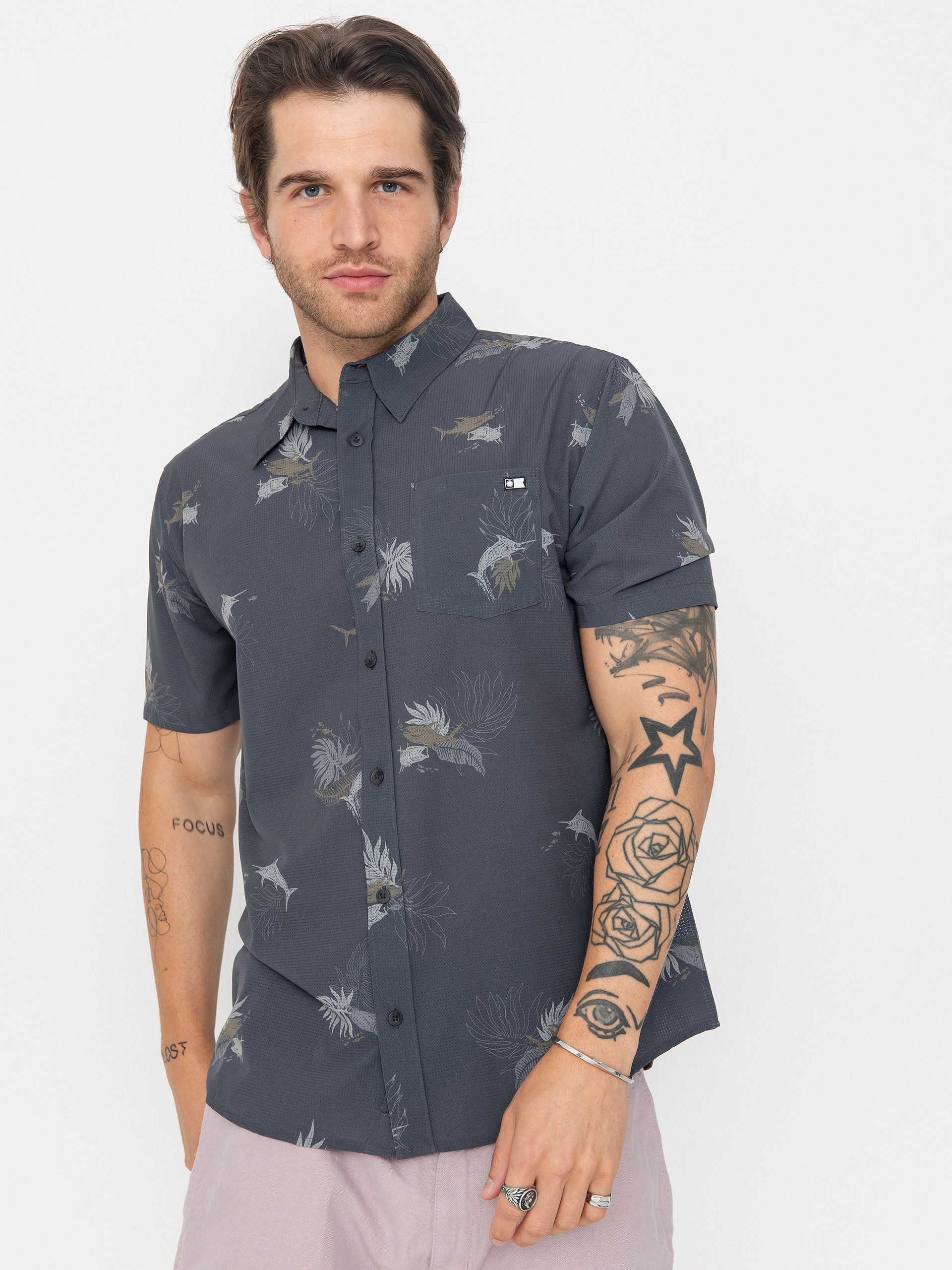 Salty Crew Hemd Breezer Perf Tech (charcoal)