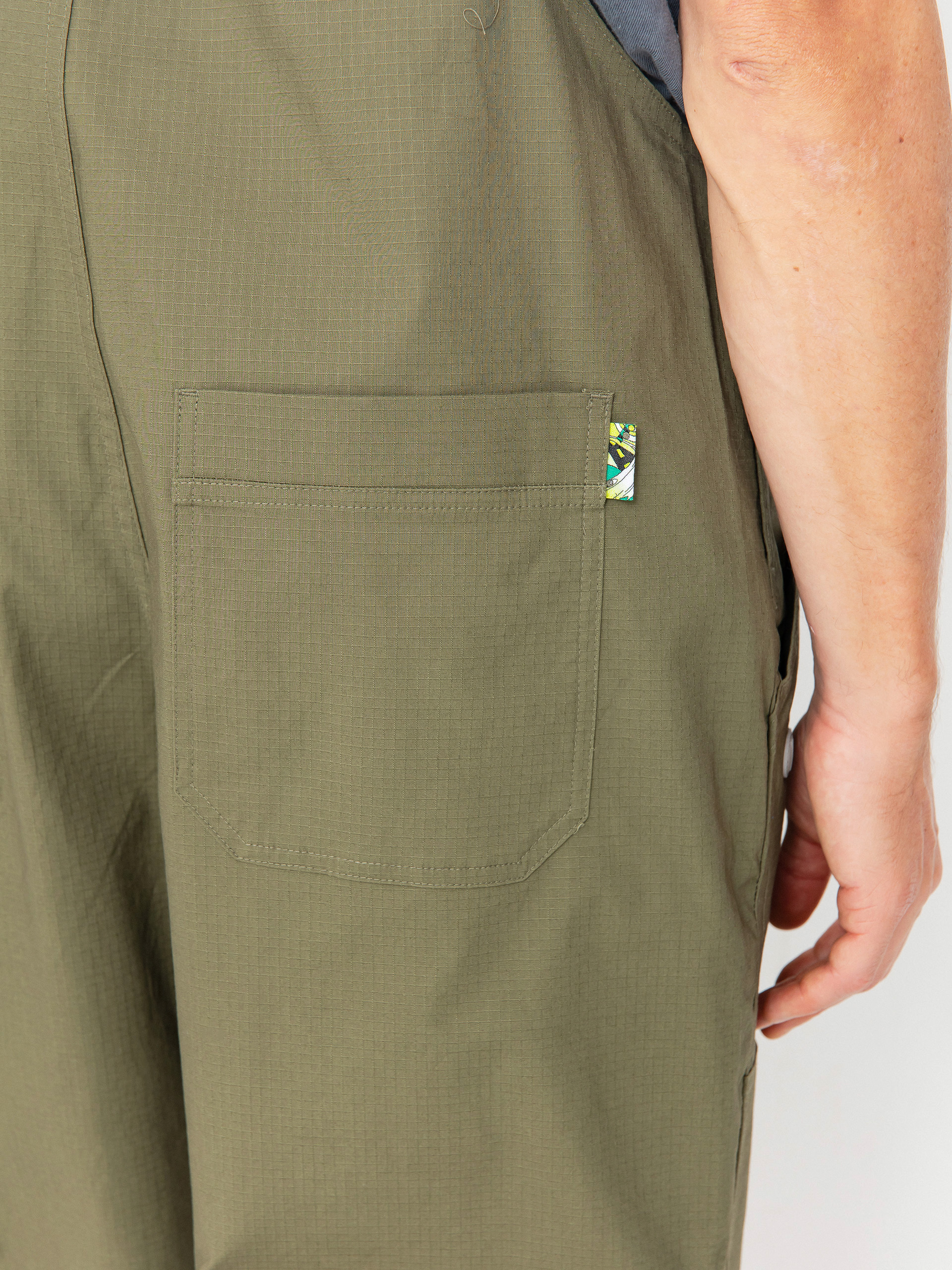 Nike SB Federation Agnostic Overalls Hose (medium olive/white)