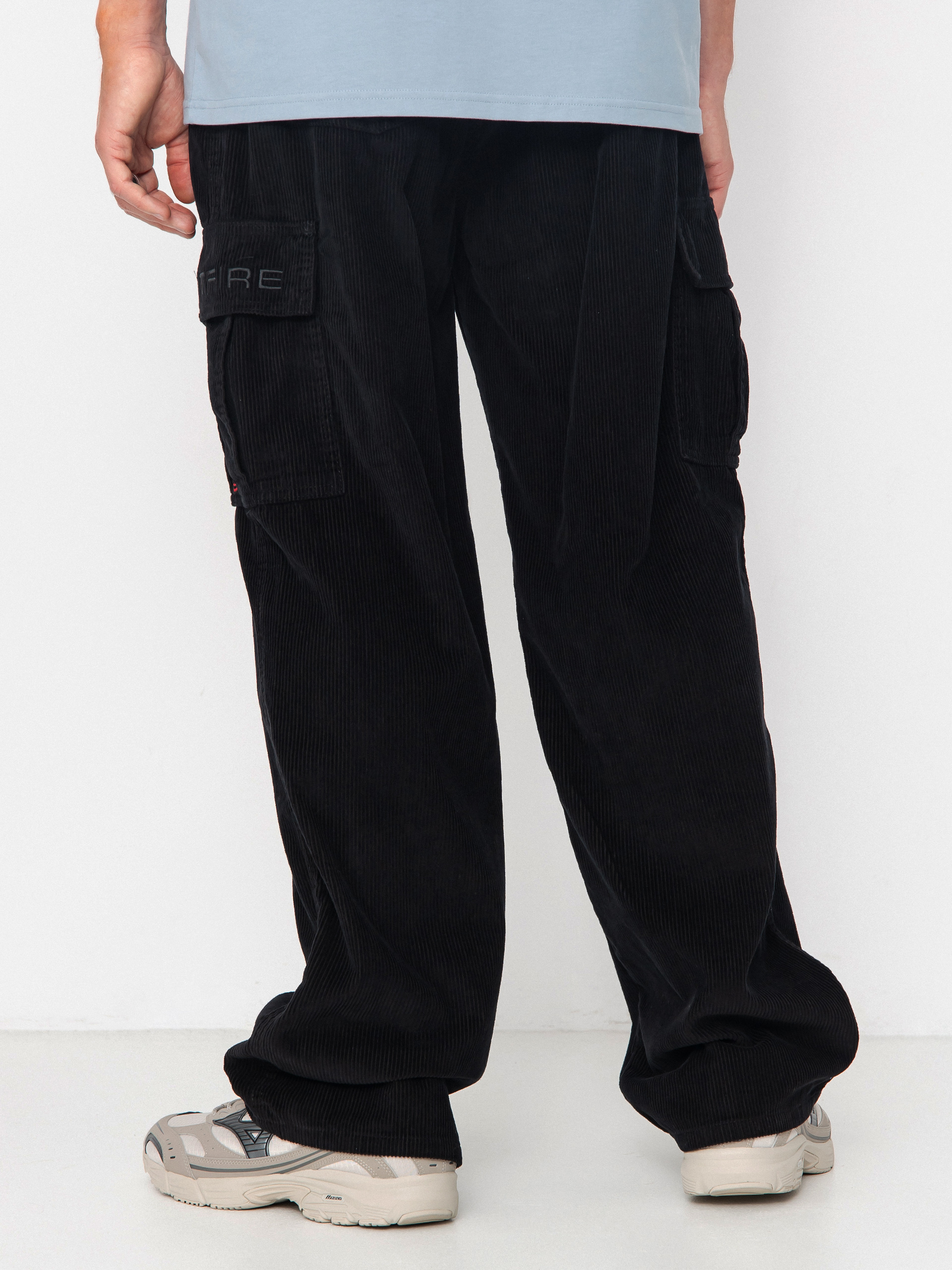 Spitfire Pants Classic 87 Corduroy Cargo (black)