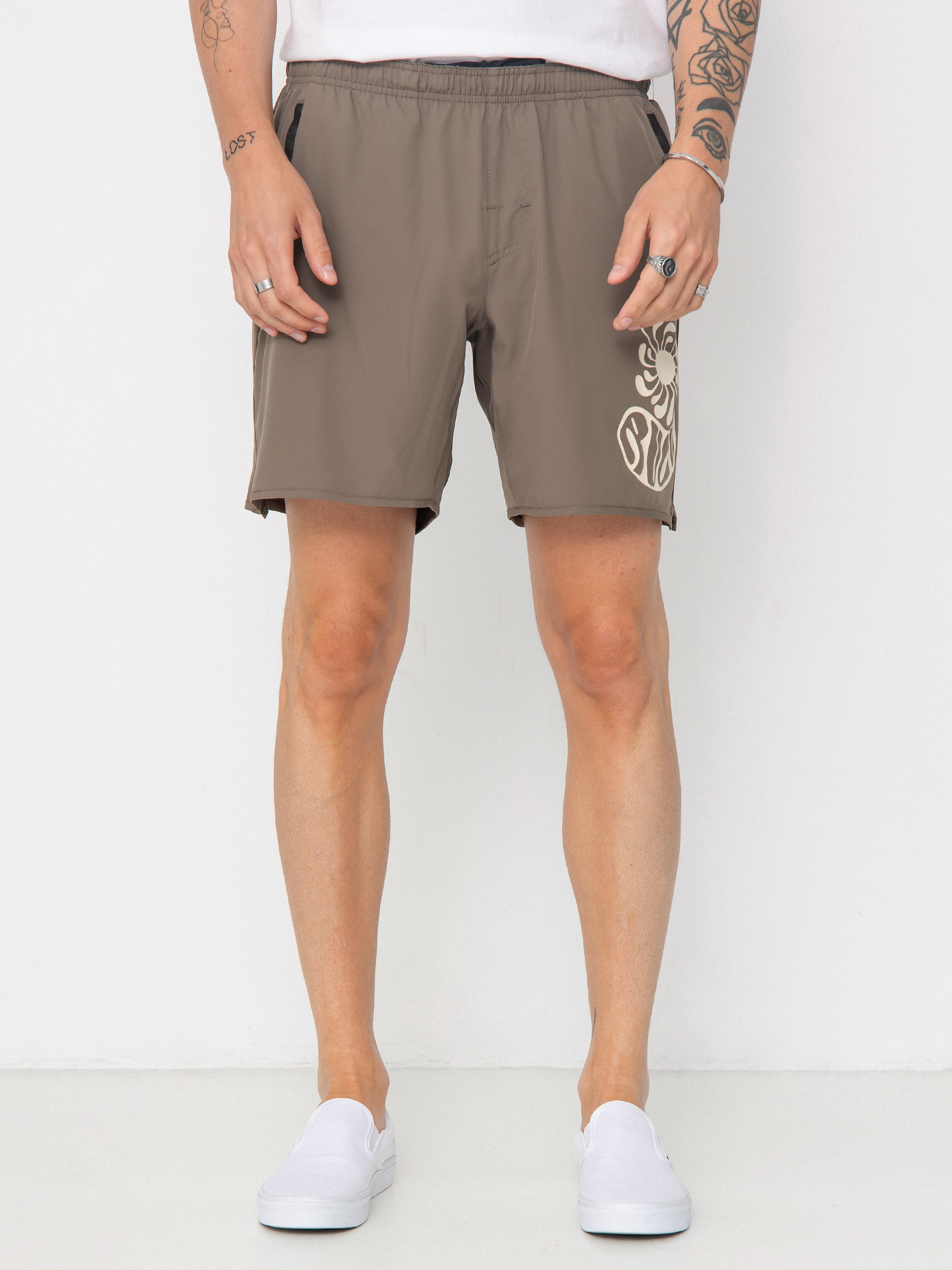 RVCA Shorts Lauryn Yogger Stretch brown (mushroom)