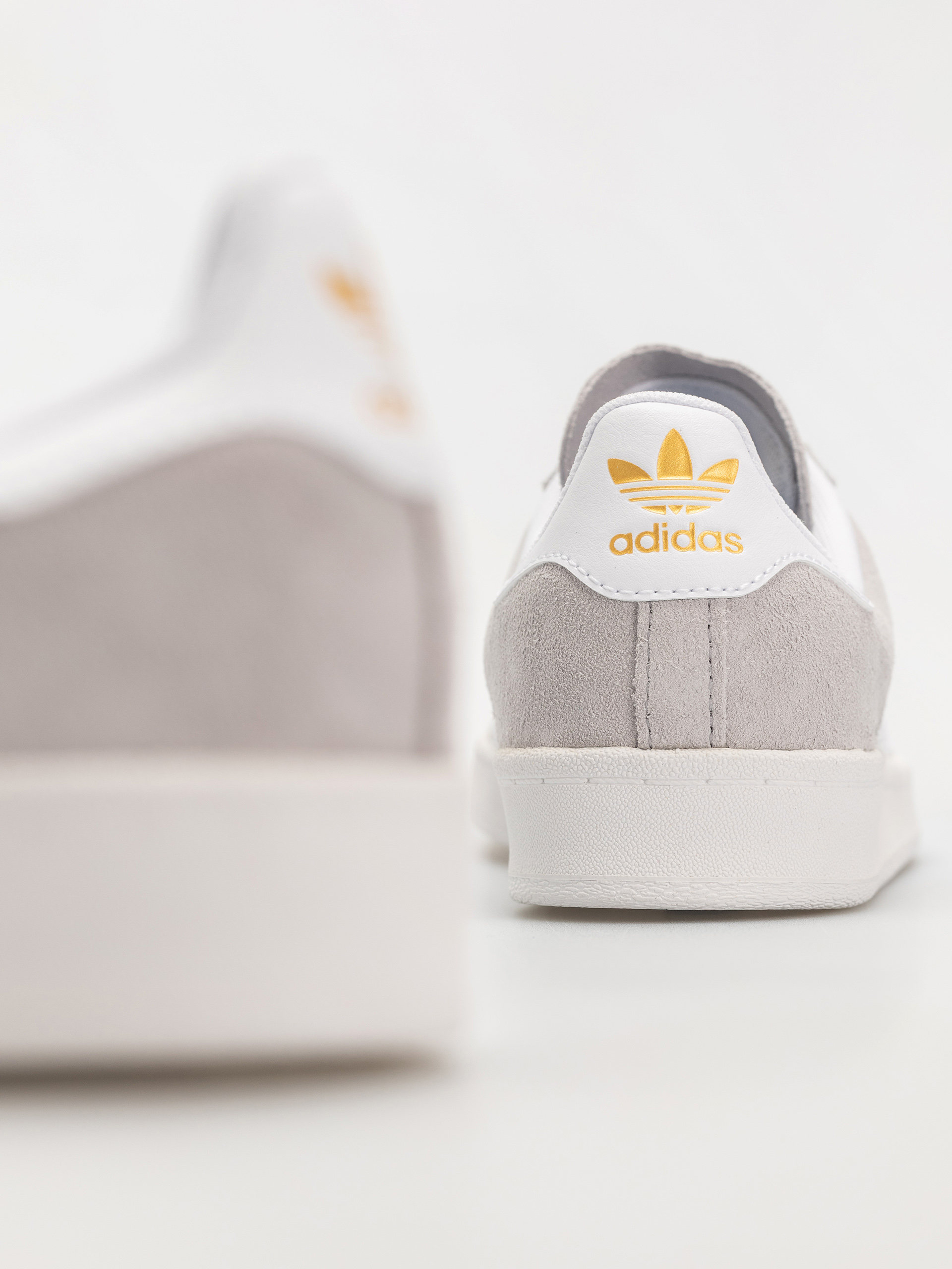 adidas Campus Adv Shoes (gretwo/ftwwht/goldmt)