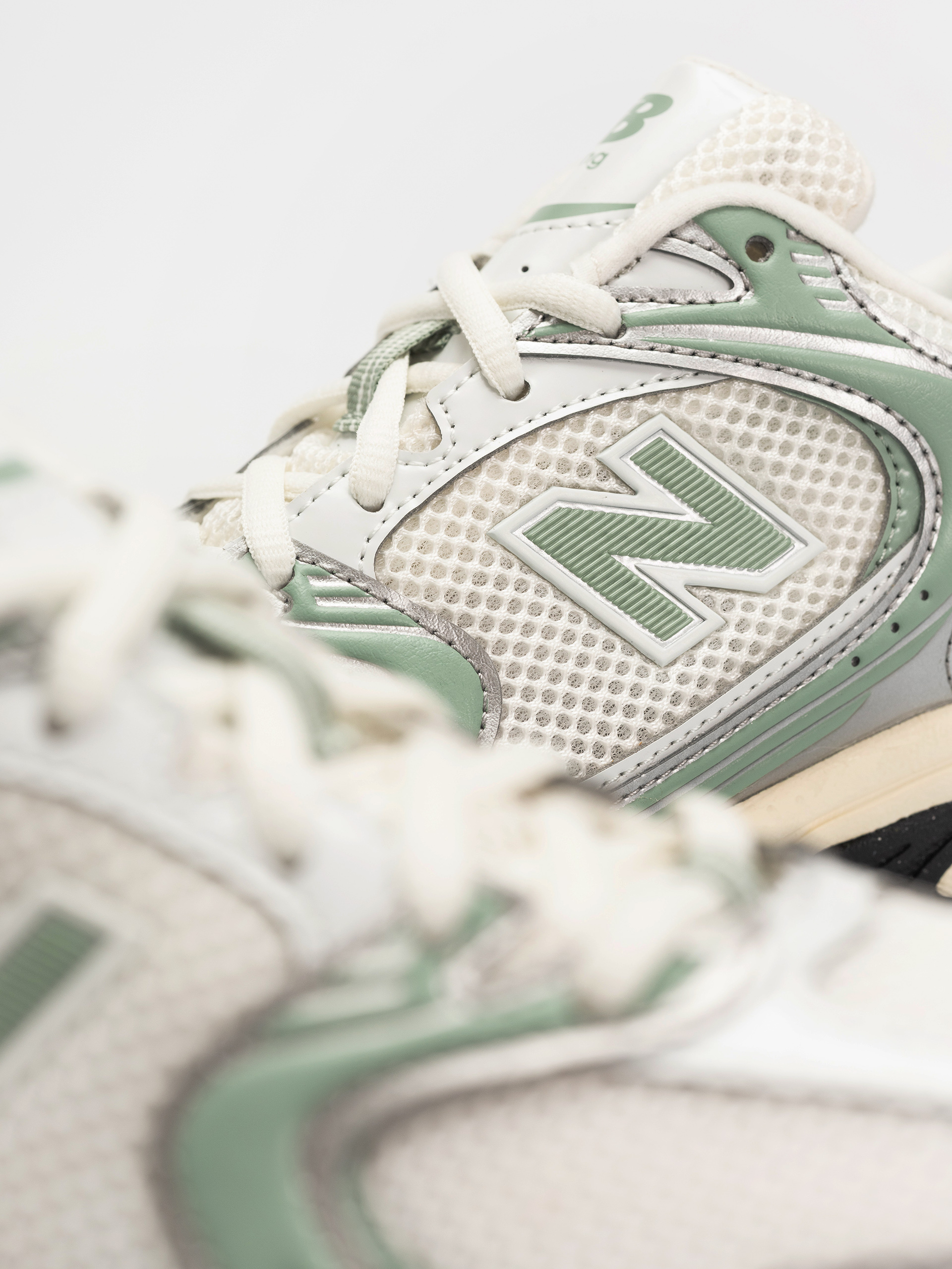 New Balance 530 Schuhe (silver metallic)