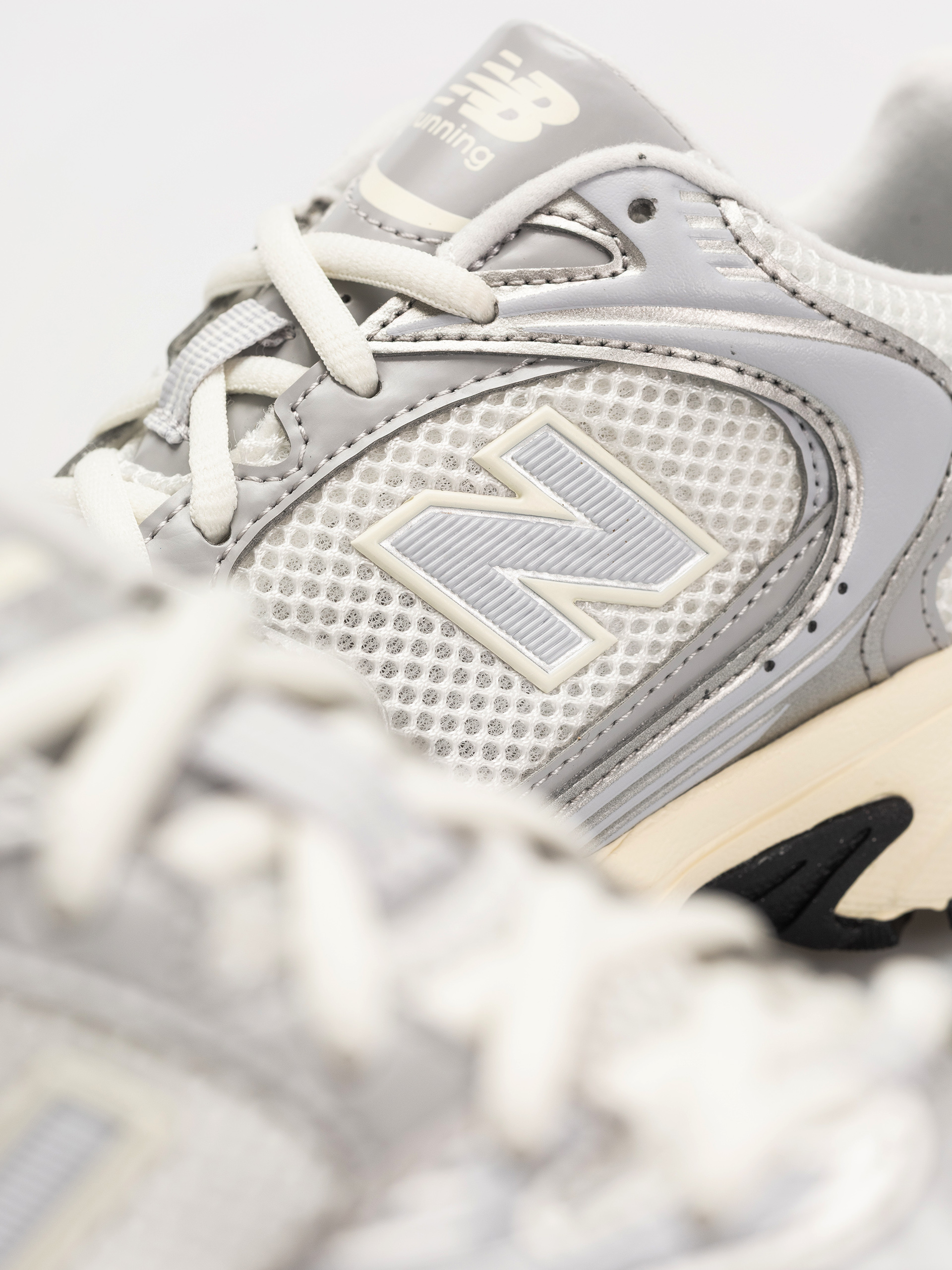 New Balance 530 Schuhe (silver metallic)
