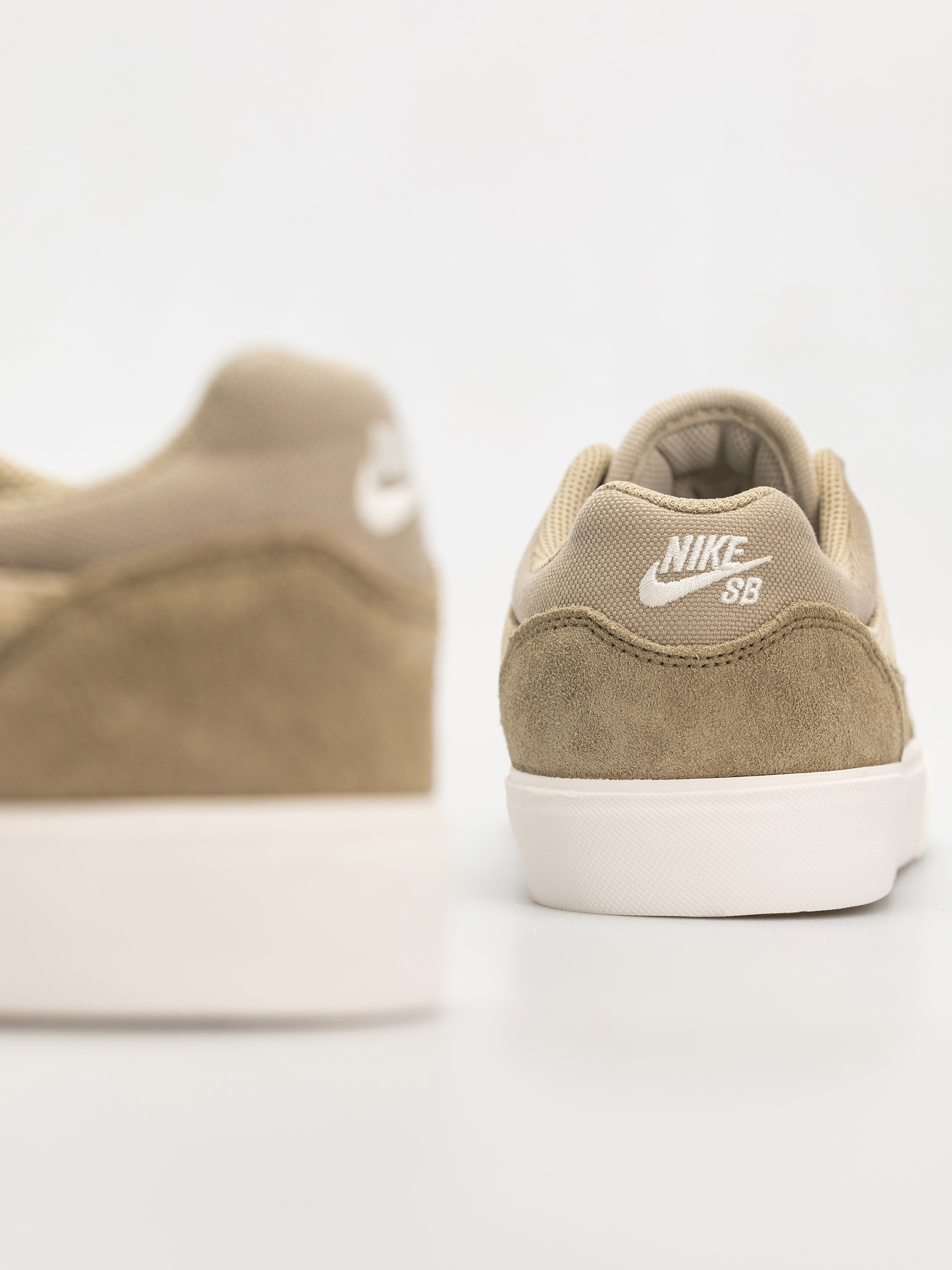 Nike SB Malor Shoes (lt khaki/pale ivory neutral olive)