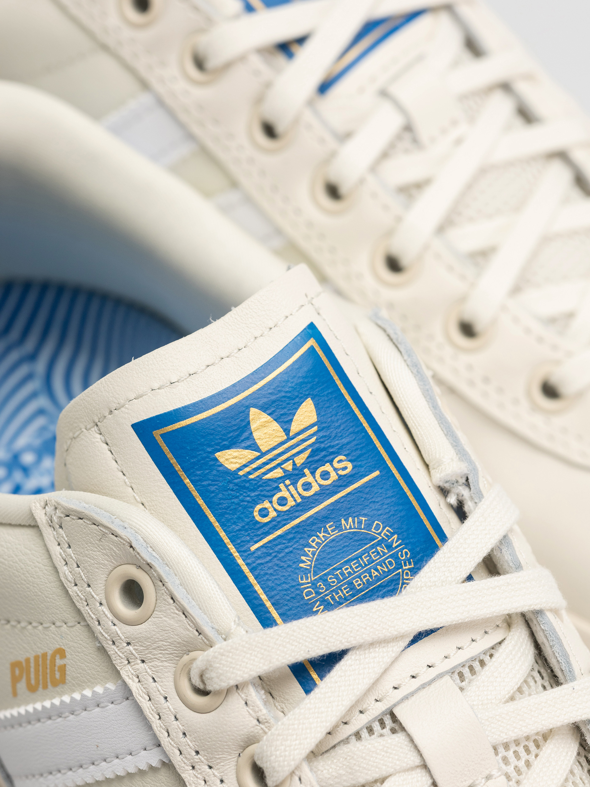 adidas Puig Indoor Schuhe (owhite/ftwwht/blubir)