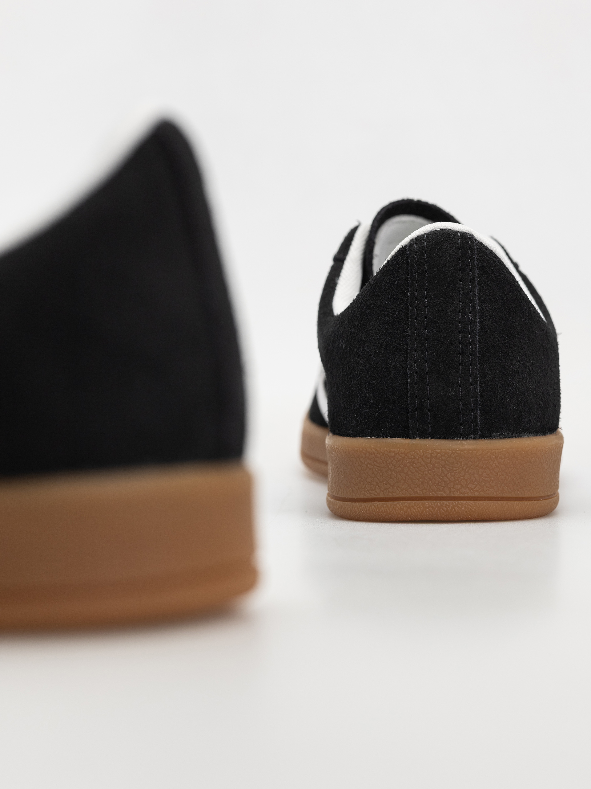 Converse All Star Classic Trainer Shoes (black)