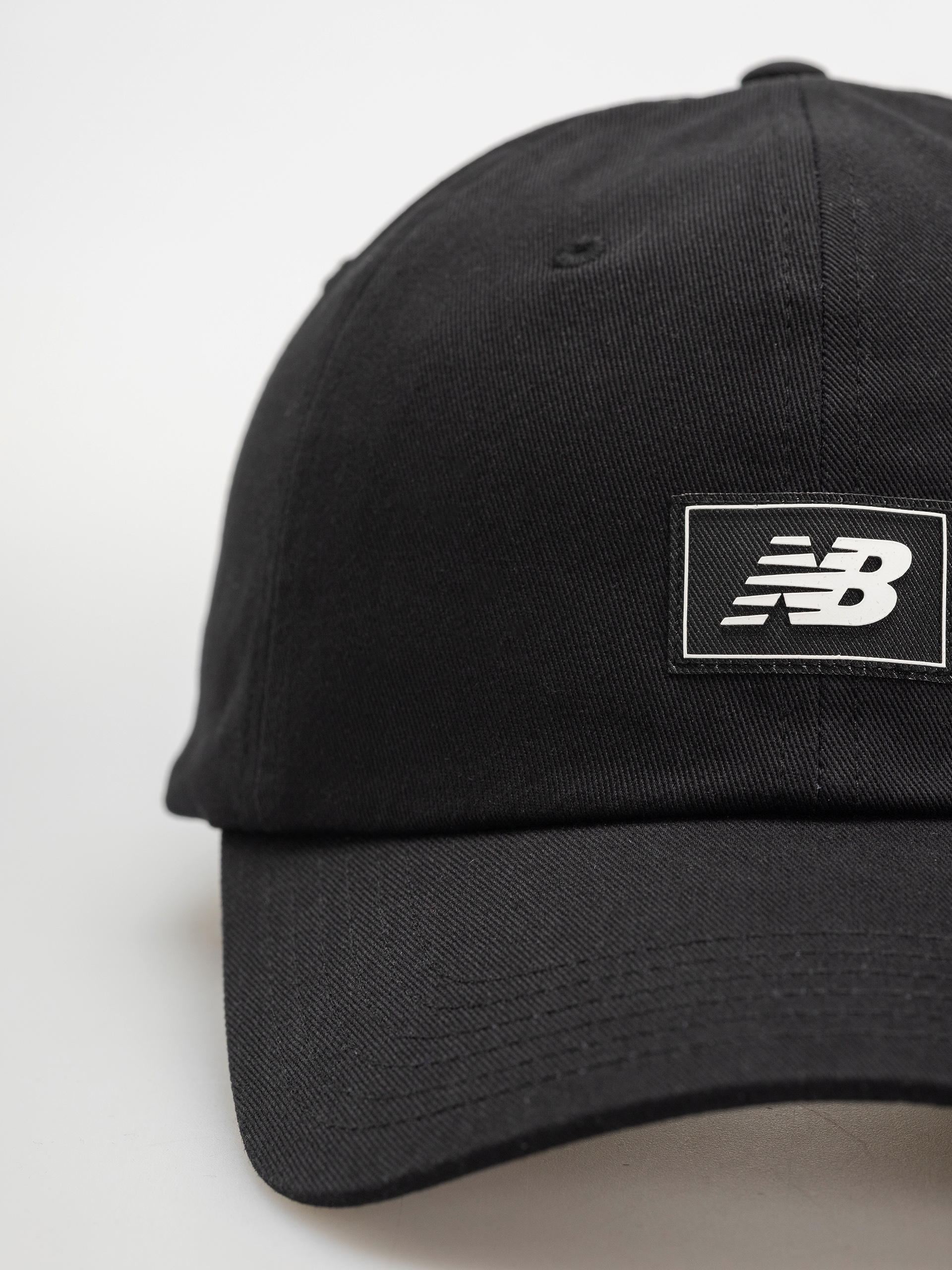 New Balance 6 Panel Flying Cap (black)