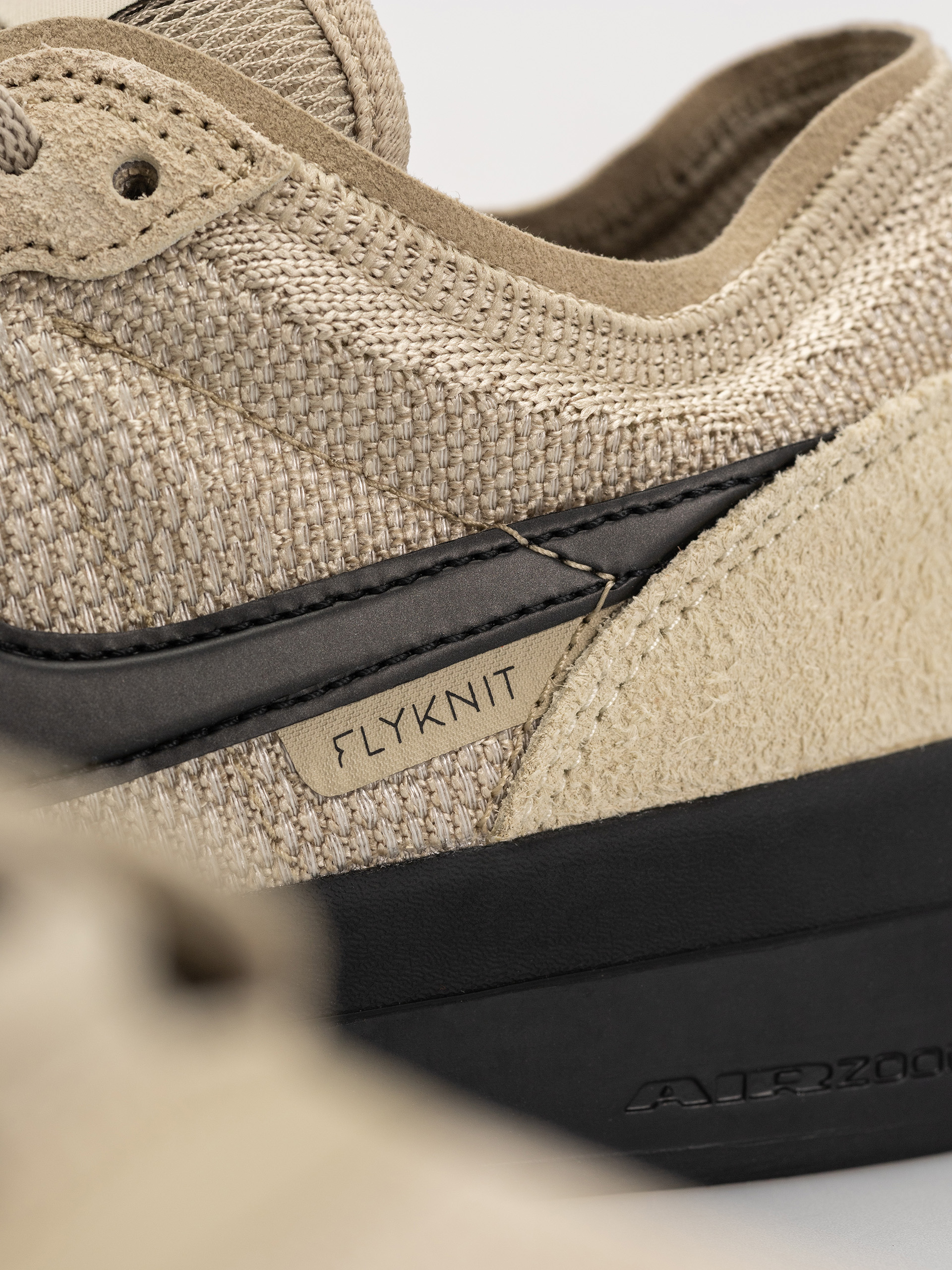 Nike SB Ps8 Shoes (lt khaki/black desert khaki black)