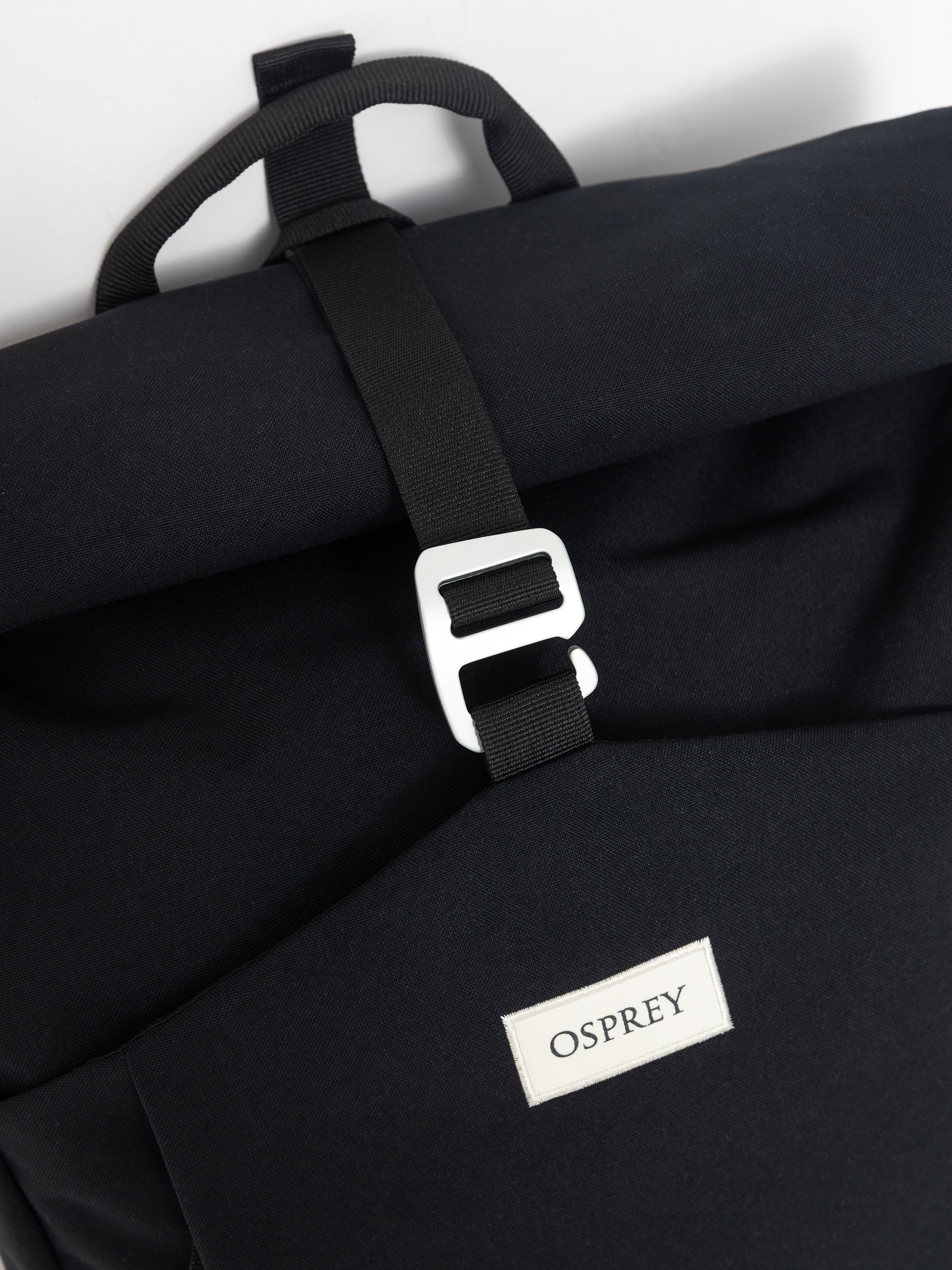 Osprey Arcane Roll Top Pack Rucksack (black)