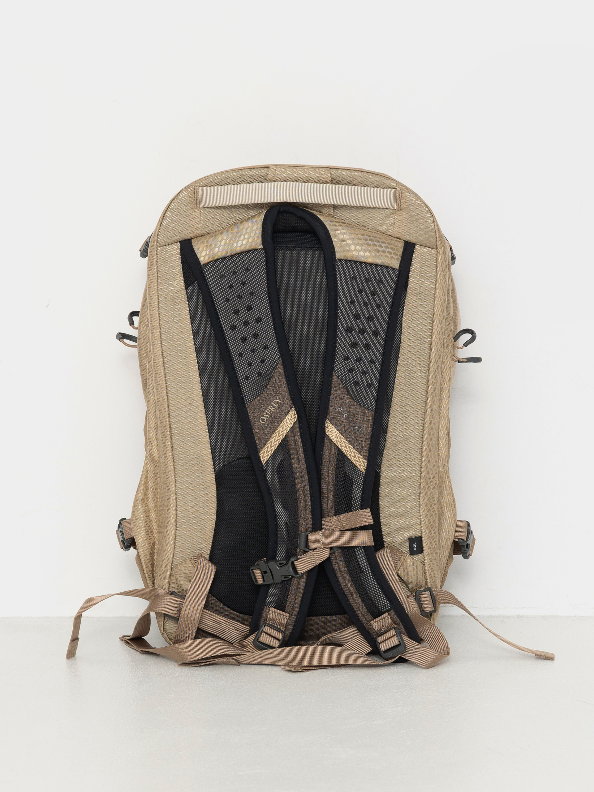 Osprey Nebula Backpack (alpaca tan/latte brown heather)