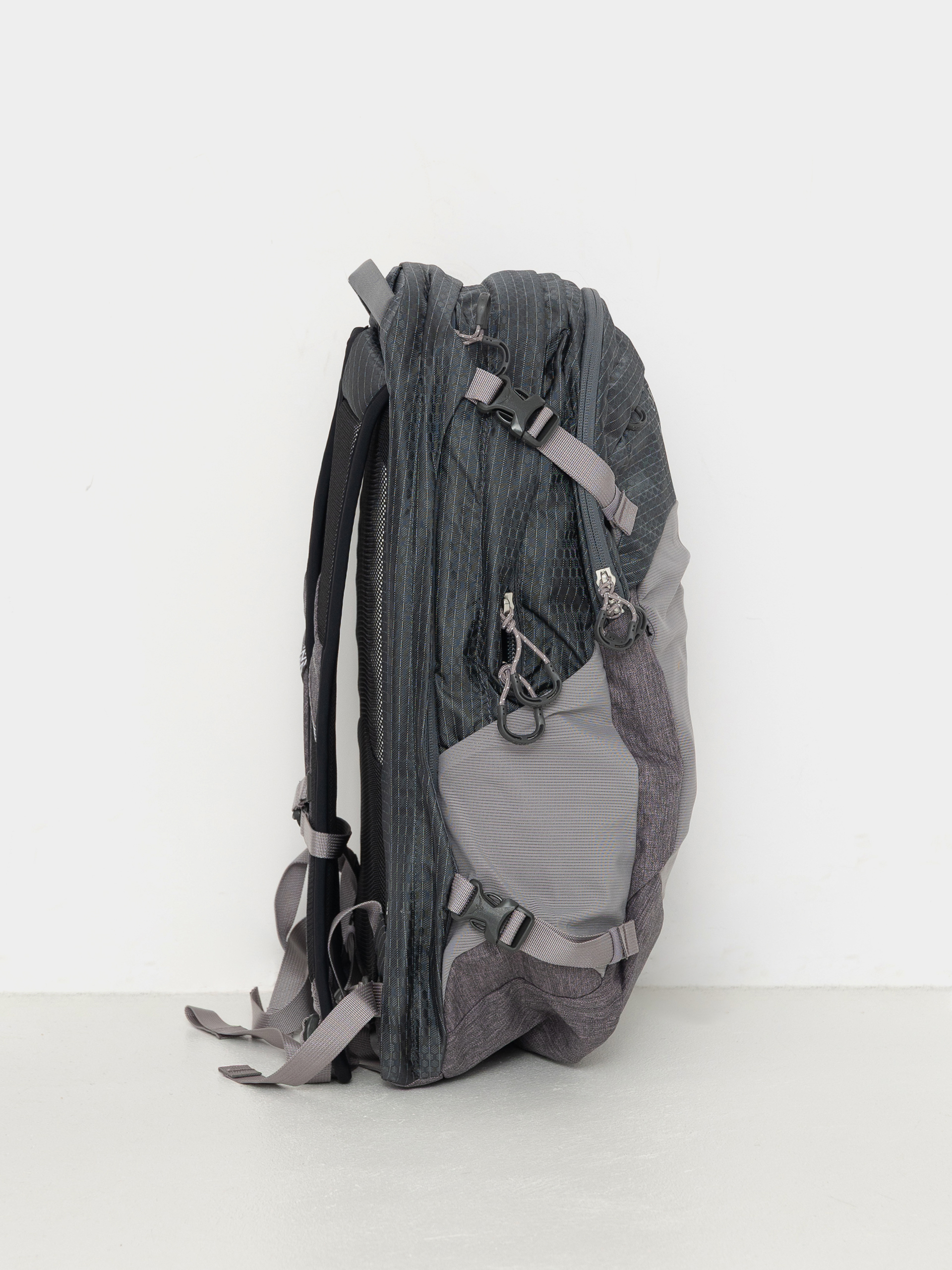 Osprey Nebula Backpack (tungsten/soundwave grey heather)