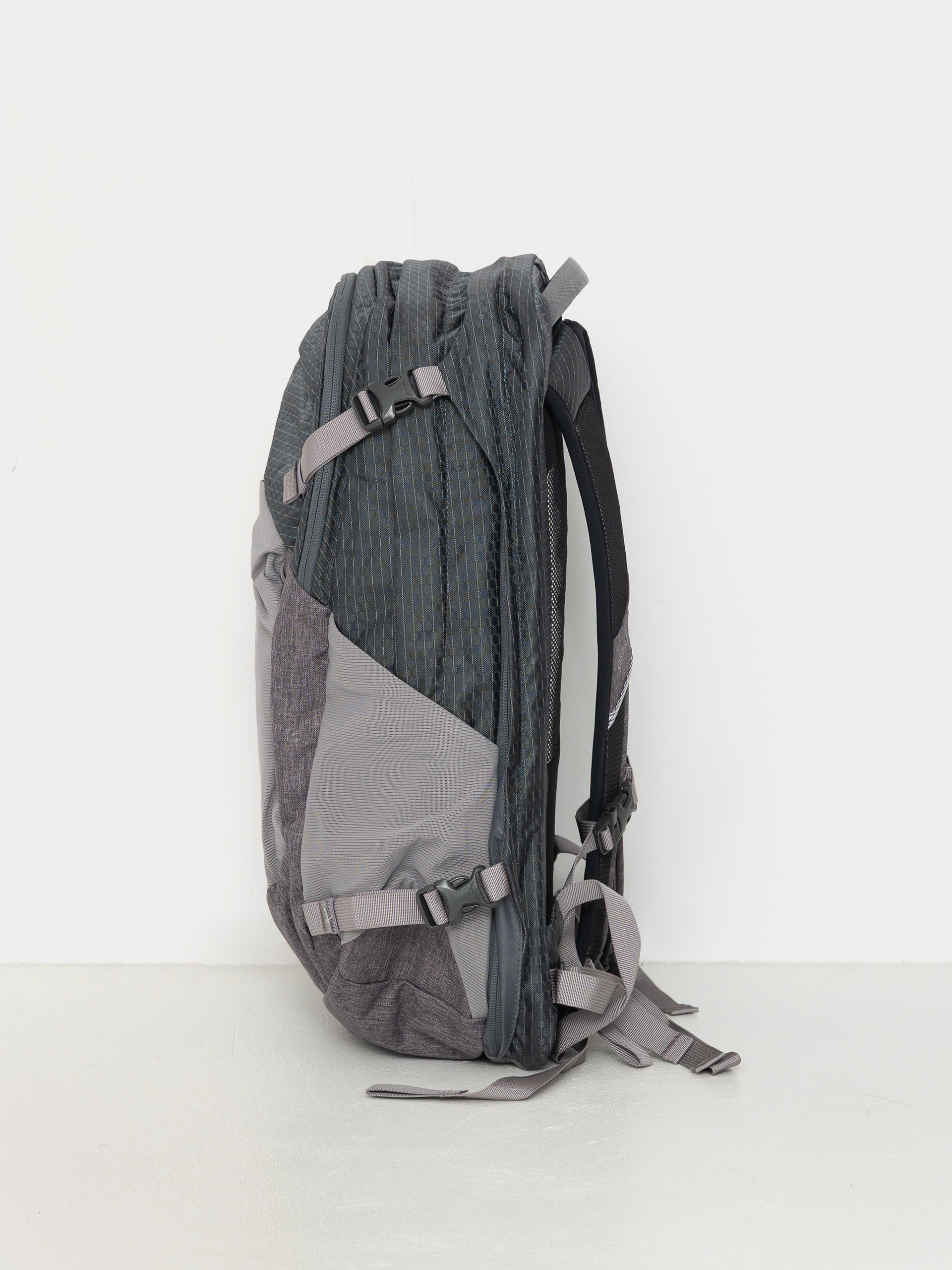 Osprey Nebula Backpack (tungsten/soundwave grey heather)