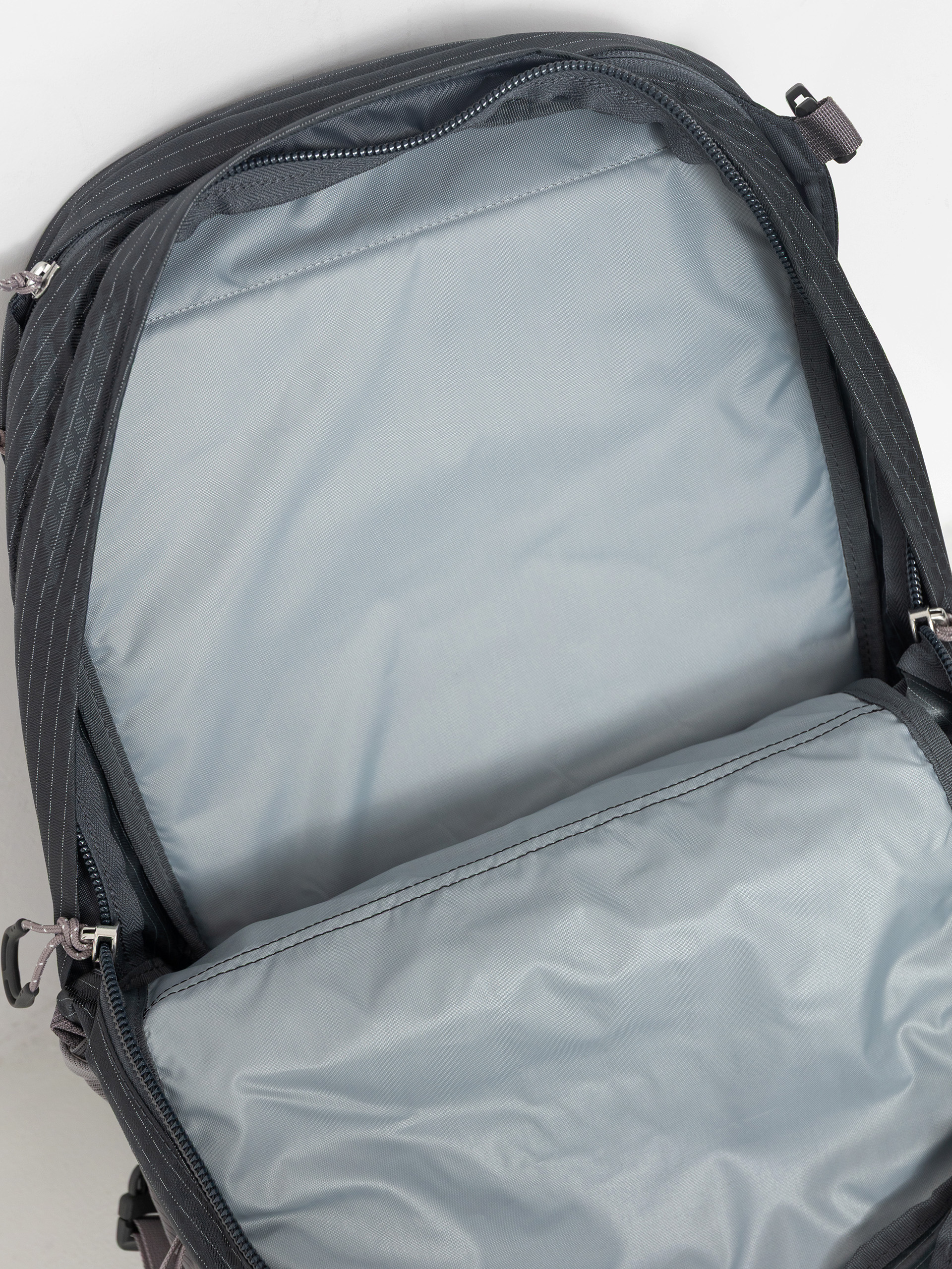 Osprey Nebula Backpack (tungsten/soundwave grey heather)