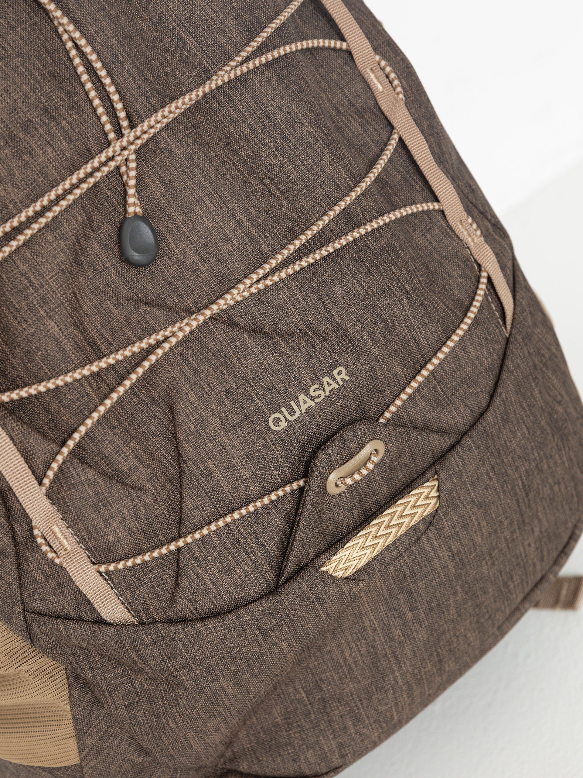 Osprey Quasar Backpack (alpaca tan/latte brown heather)
