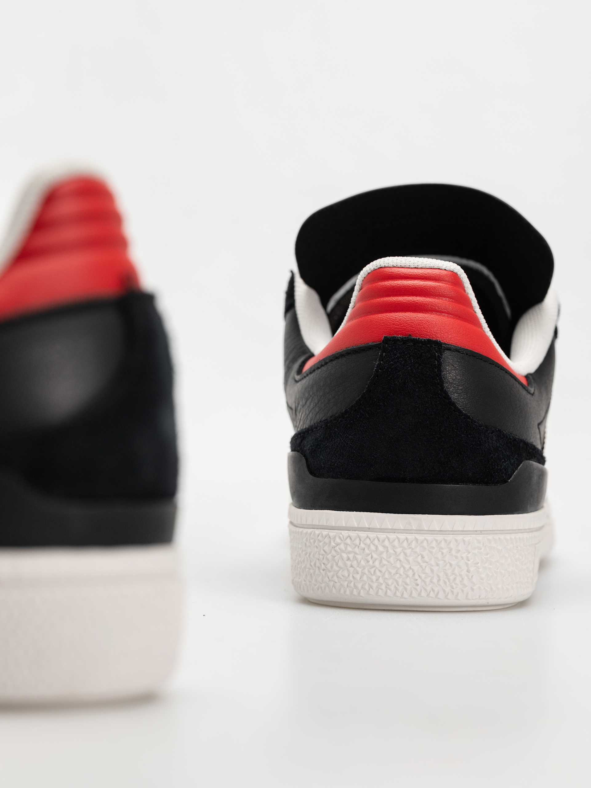 adidas Busenitz Shoes (cblack/betsca/ftwwht)