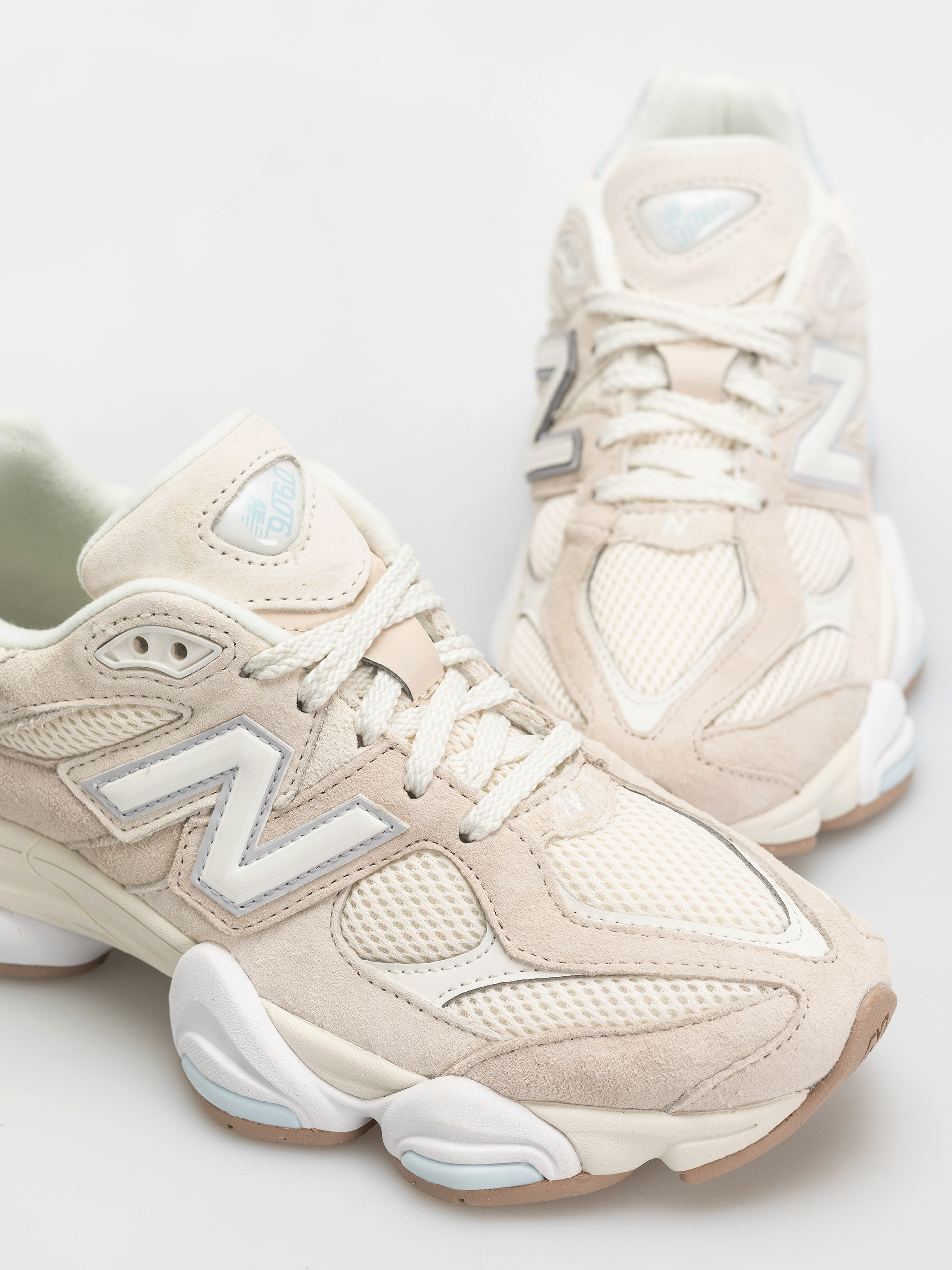 New Balance 9060 Schuhe (bisque)