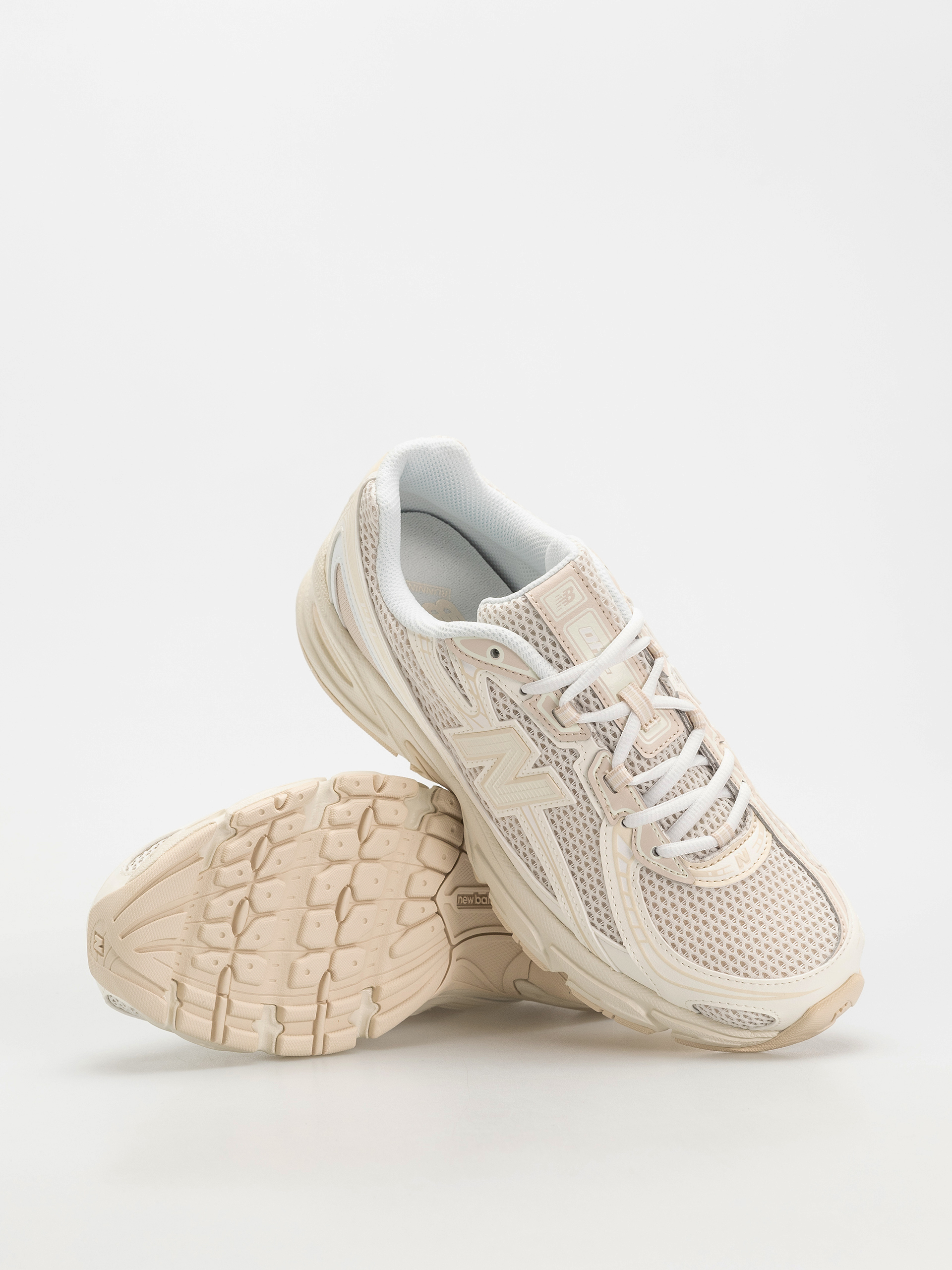 New Balance 740 Schuhe (bisque)