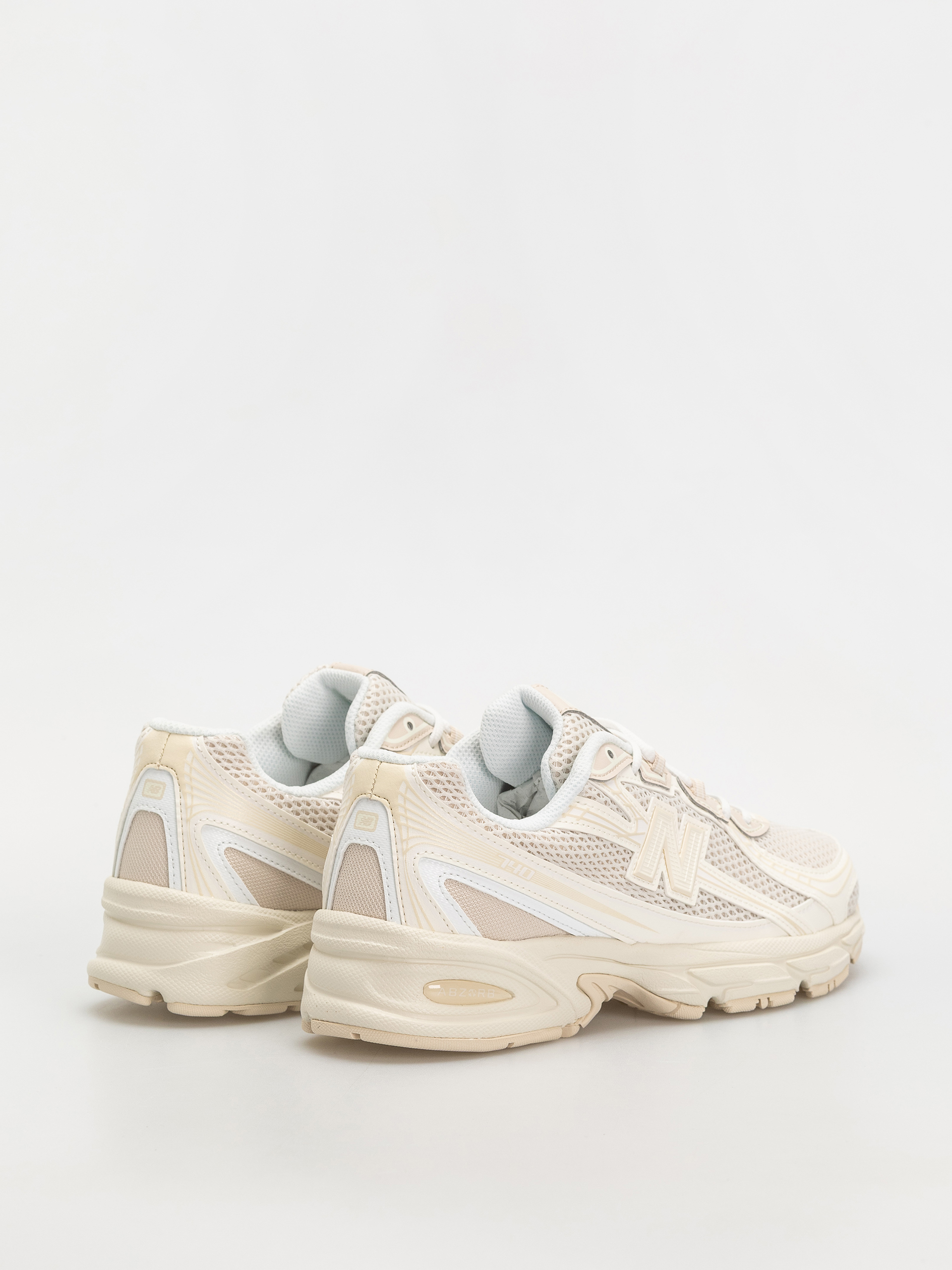 New Balance 740 Shoes (bisque)