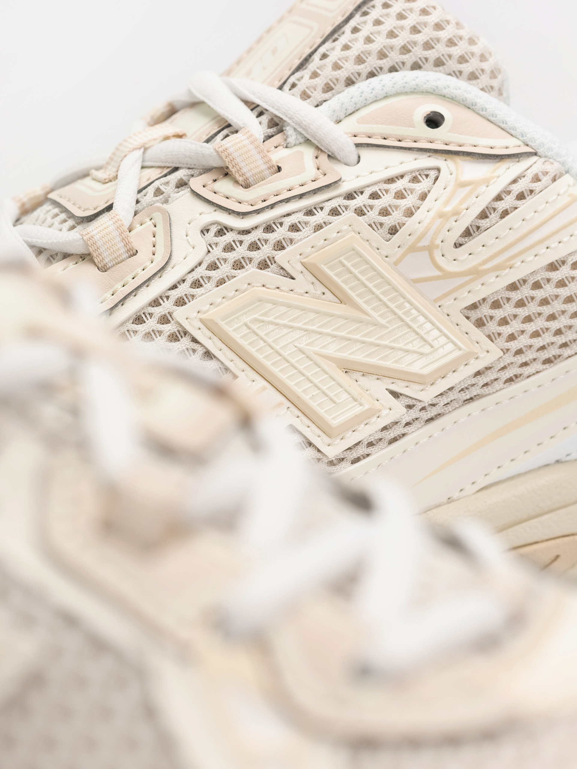 New Balance 740 Schuhe (bisque)
