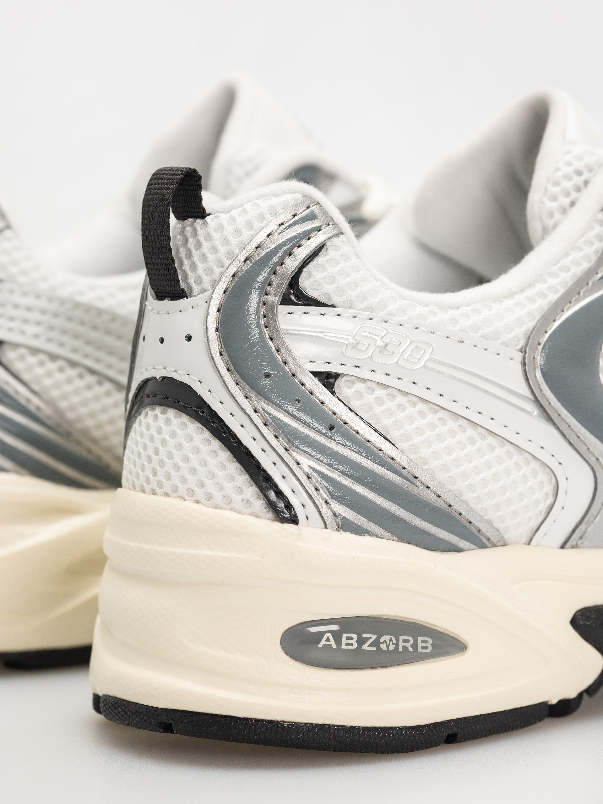 New Balance 530 Schuhe (silver metallic)