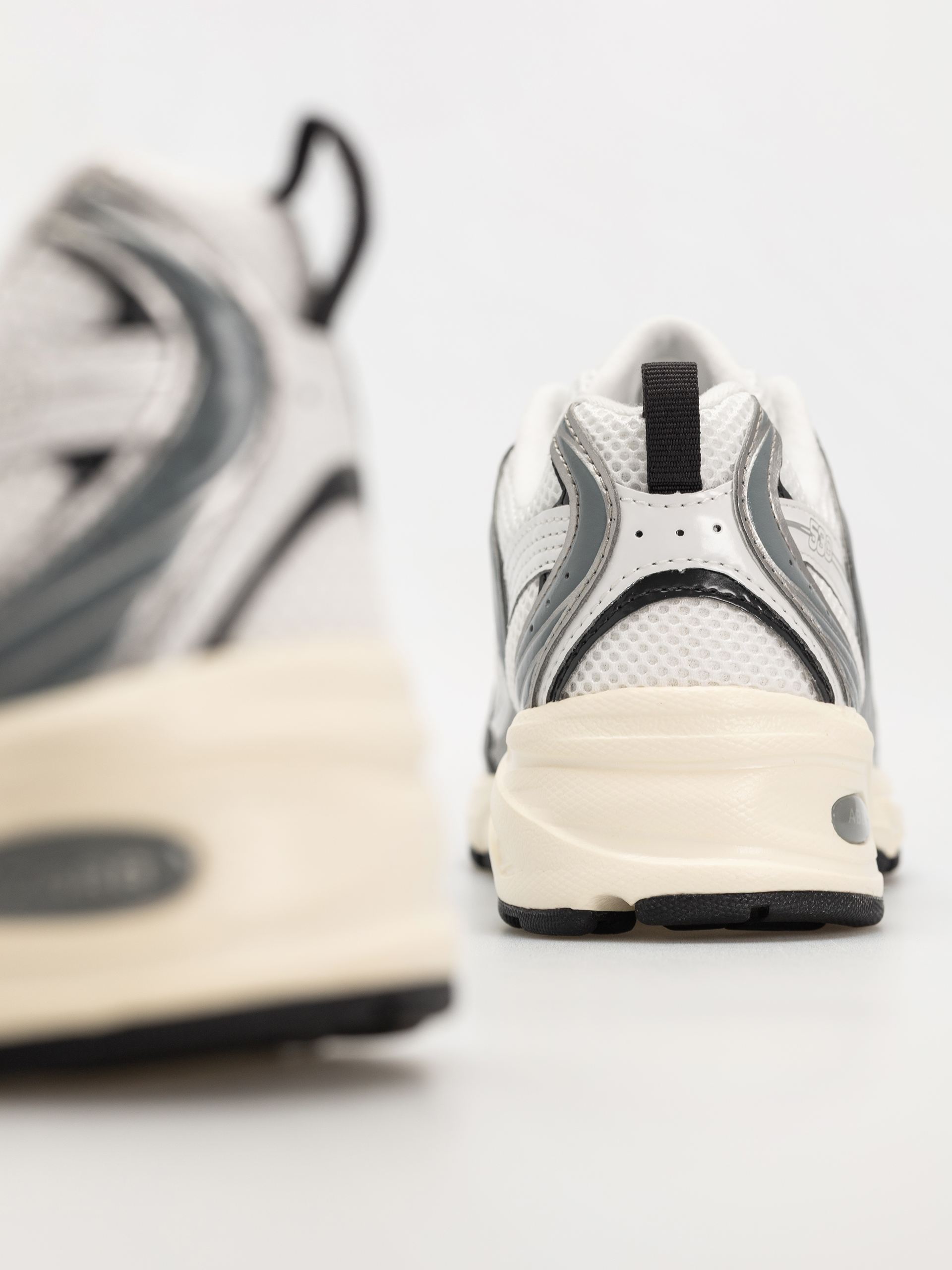 New Balance 530 Schuhe (silver metallic)