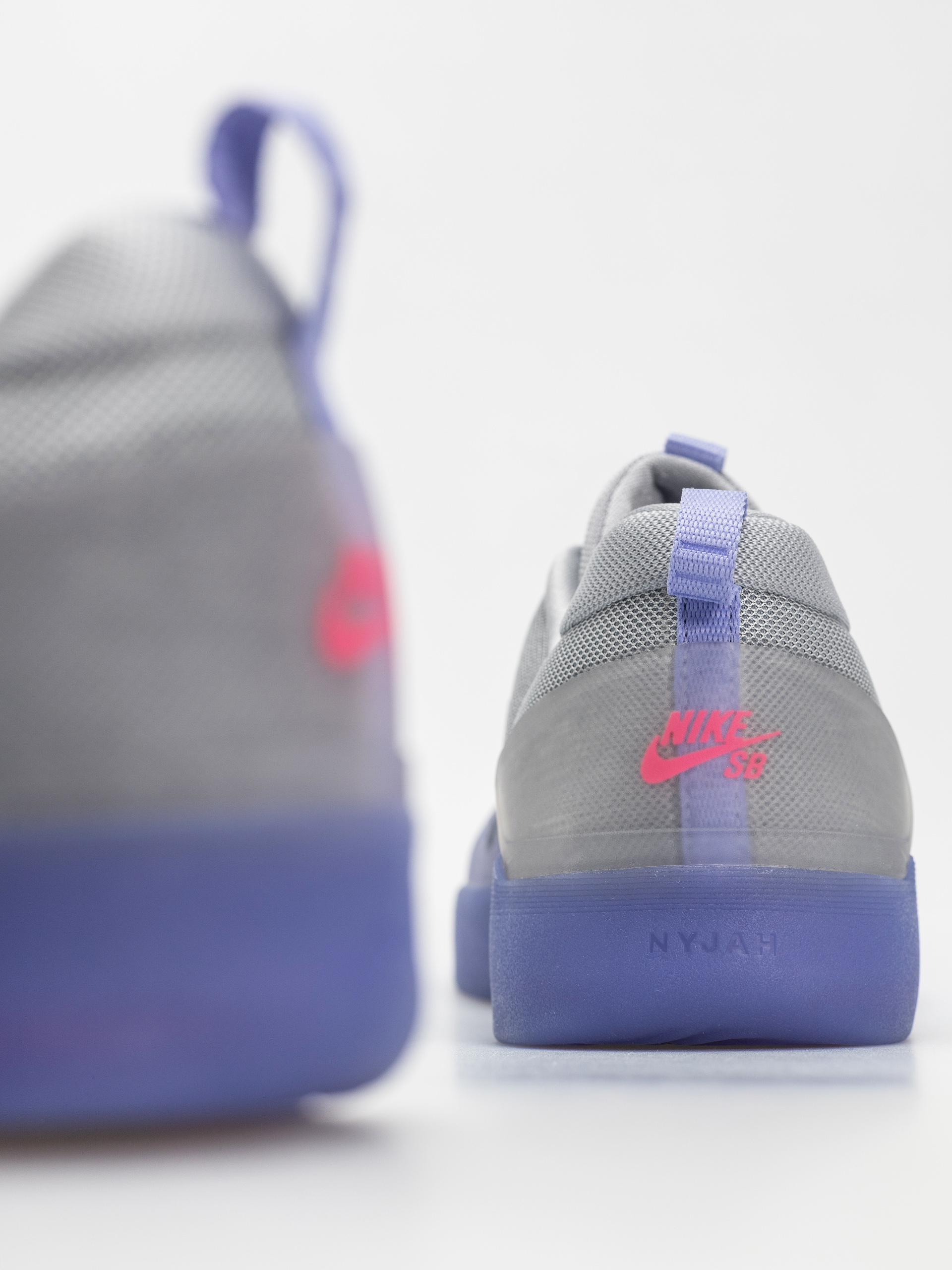 Nike SB Zoom Nyjah 4 Shoes (light thistle/black light thistle)