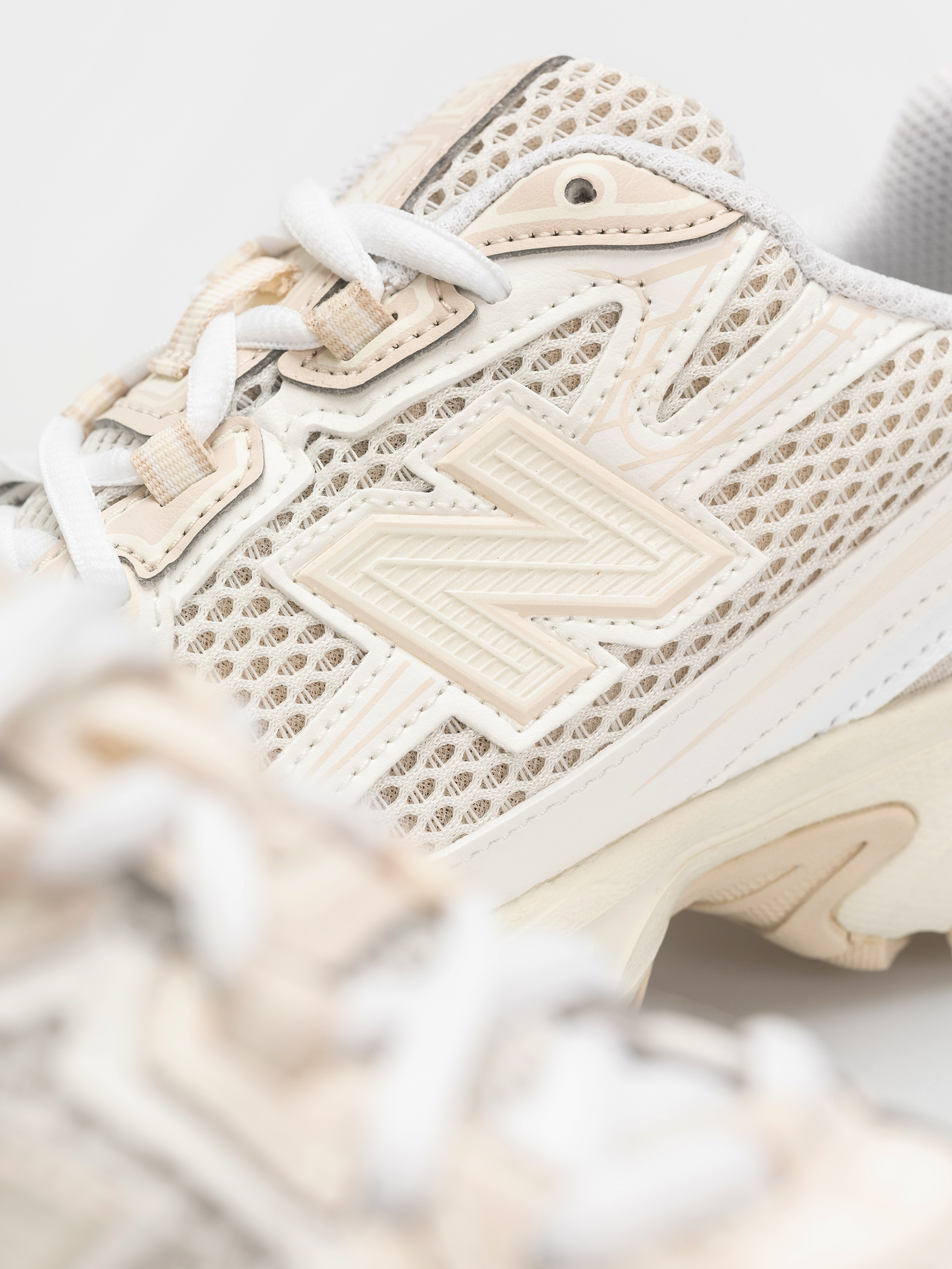 New Balance 740 JR Schuhe (sea salt)