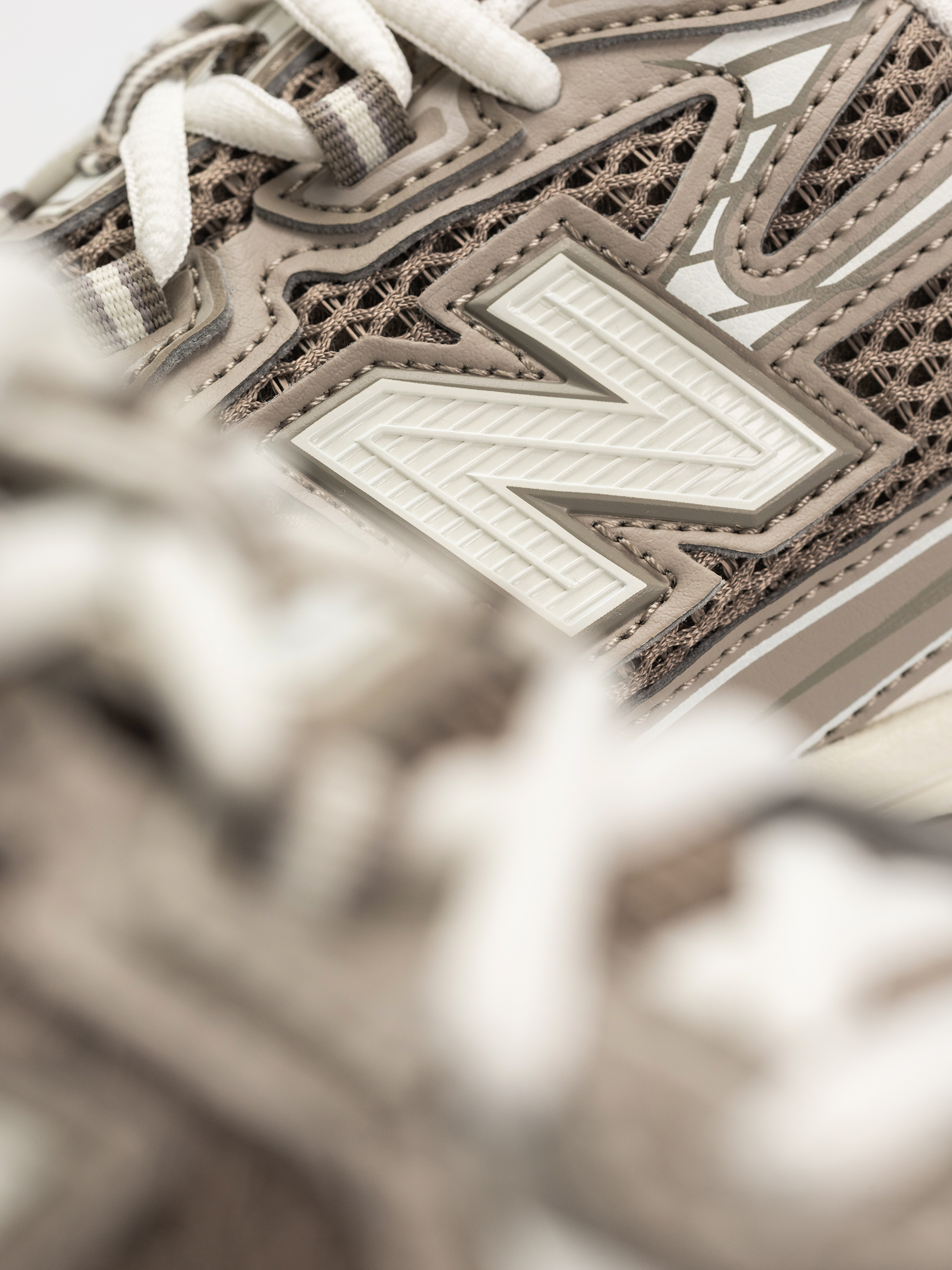 New Balance 740 JR Shoes (arid stone)