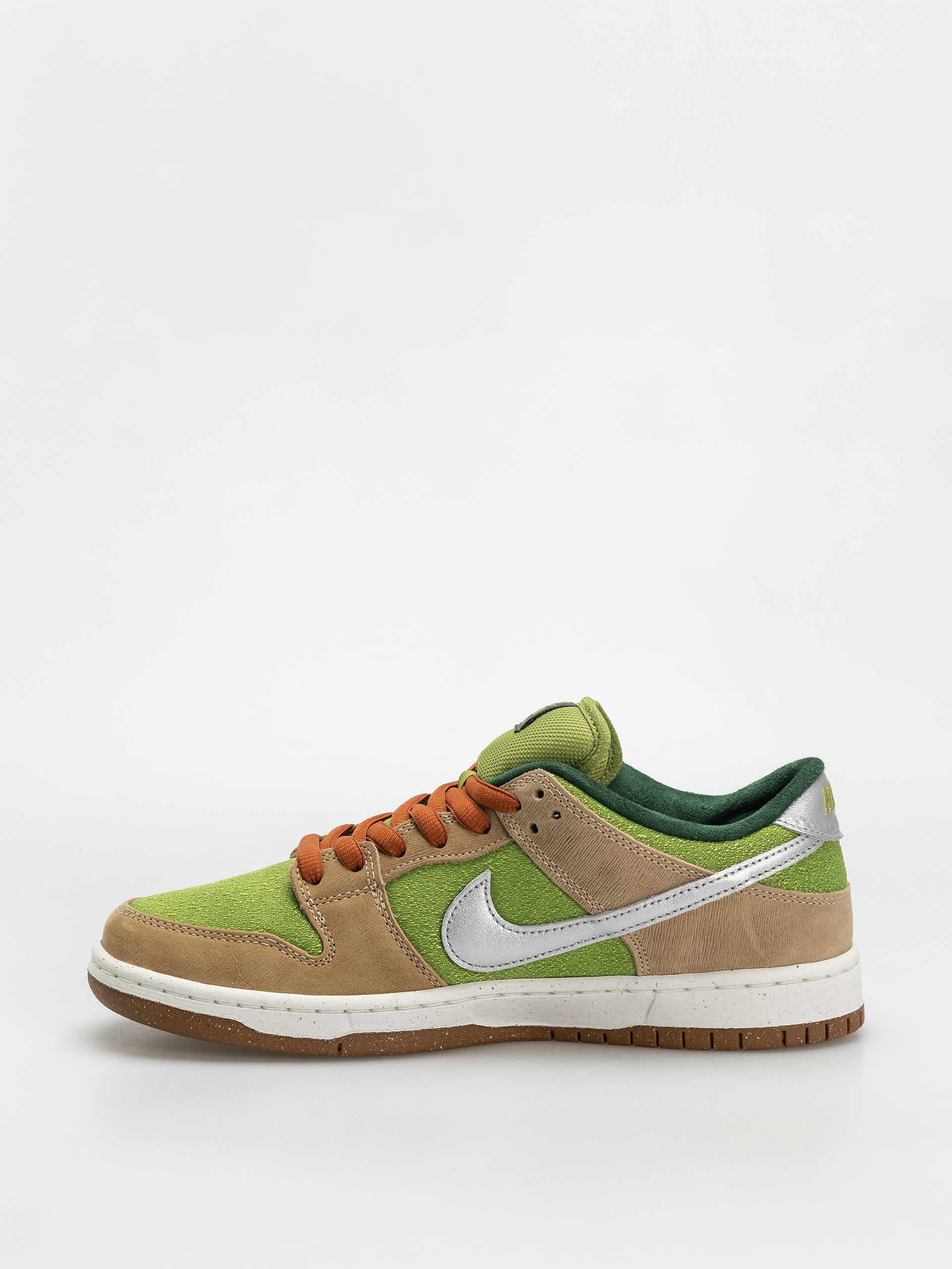 Nike SB Dunk Low Pro Wc Shoes (sesame/metallic silver pear fir)