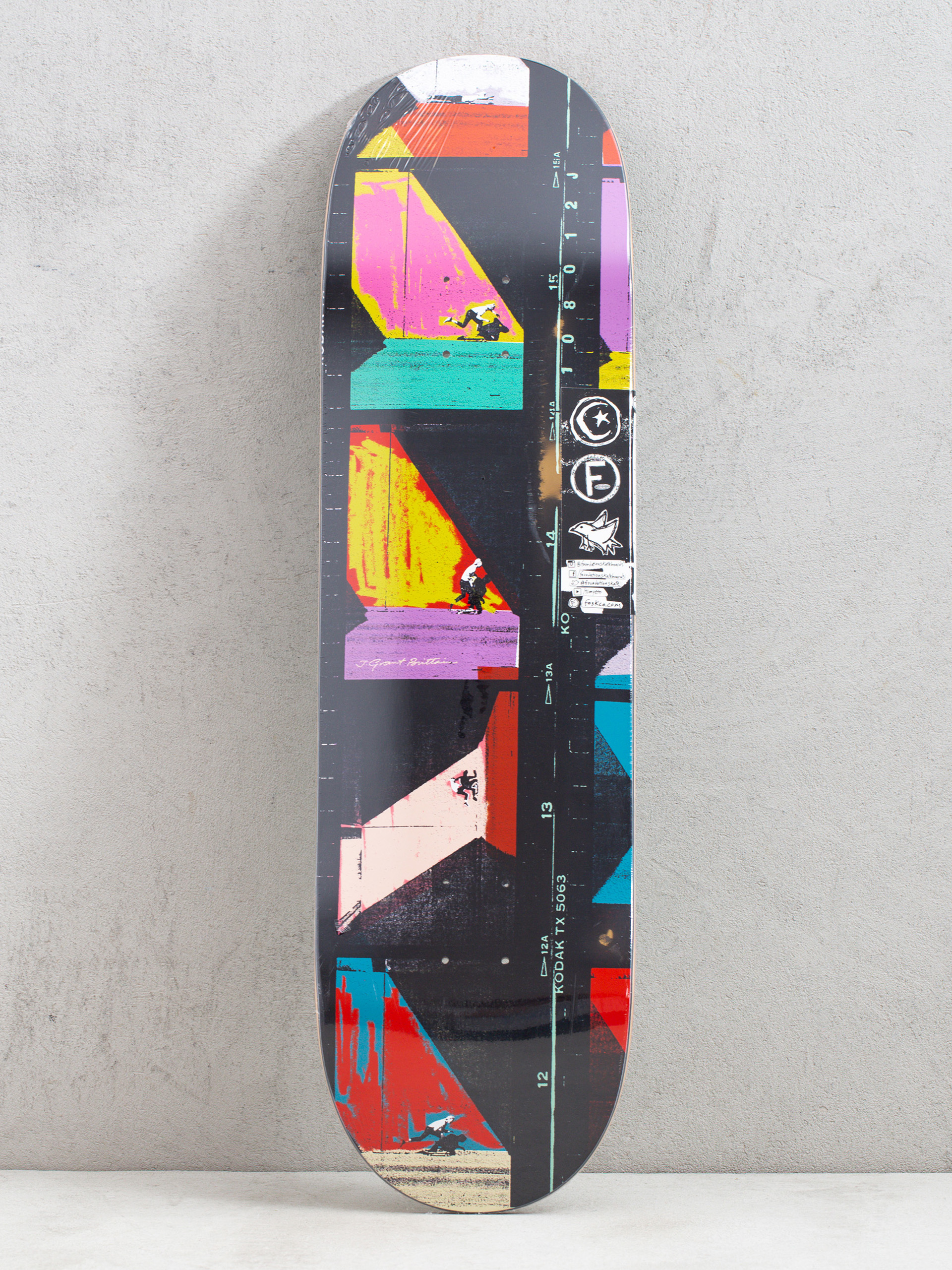 Foundation Push Contact Deck