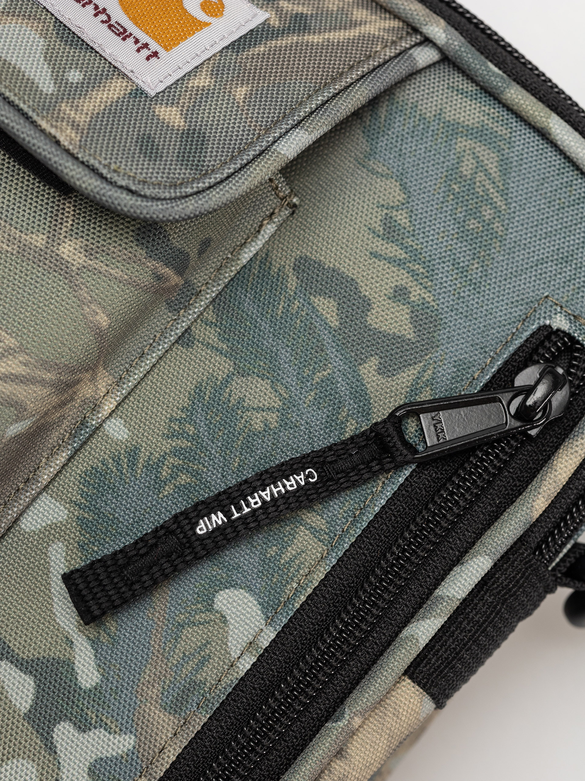 Carhartt WIP Essentials Tasche (camo combi/green)