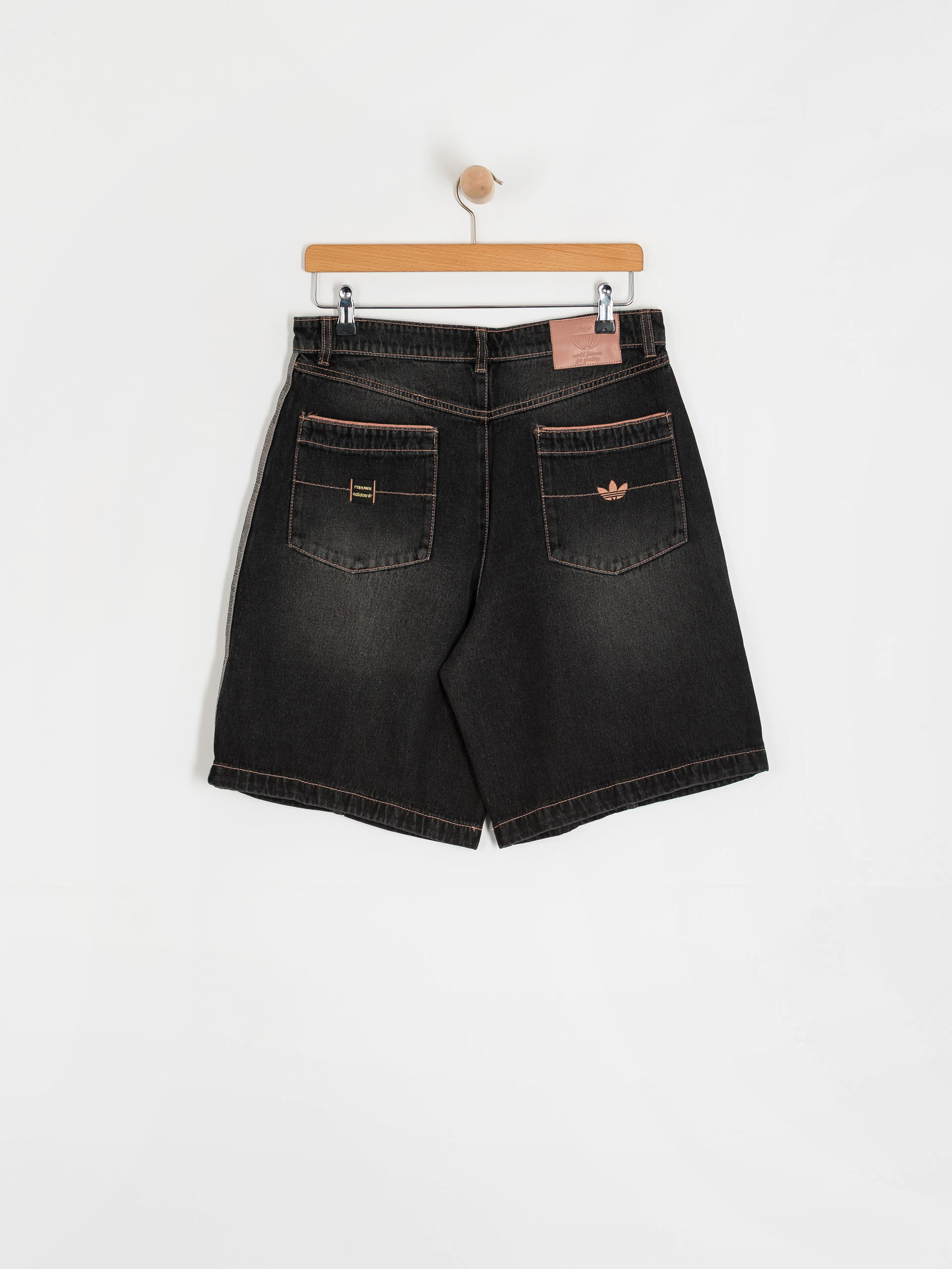 adidas Tyshawn Shorts (black)