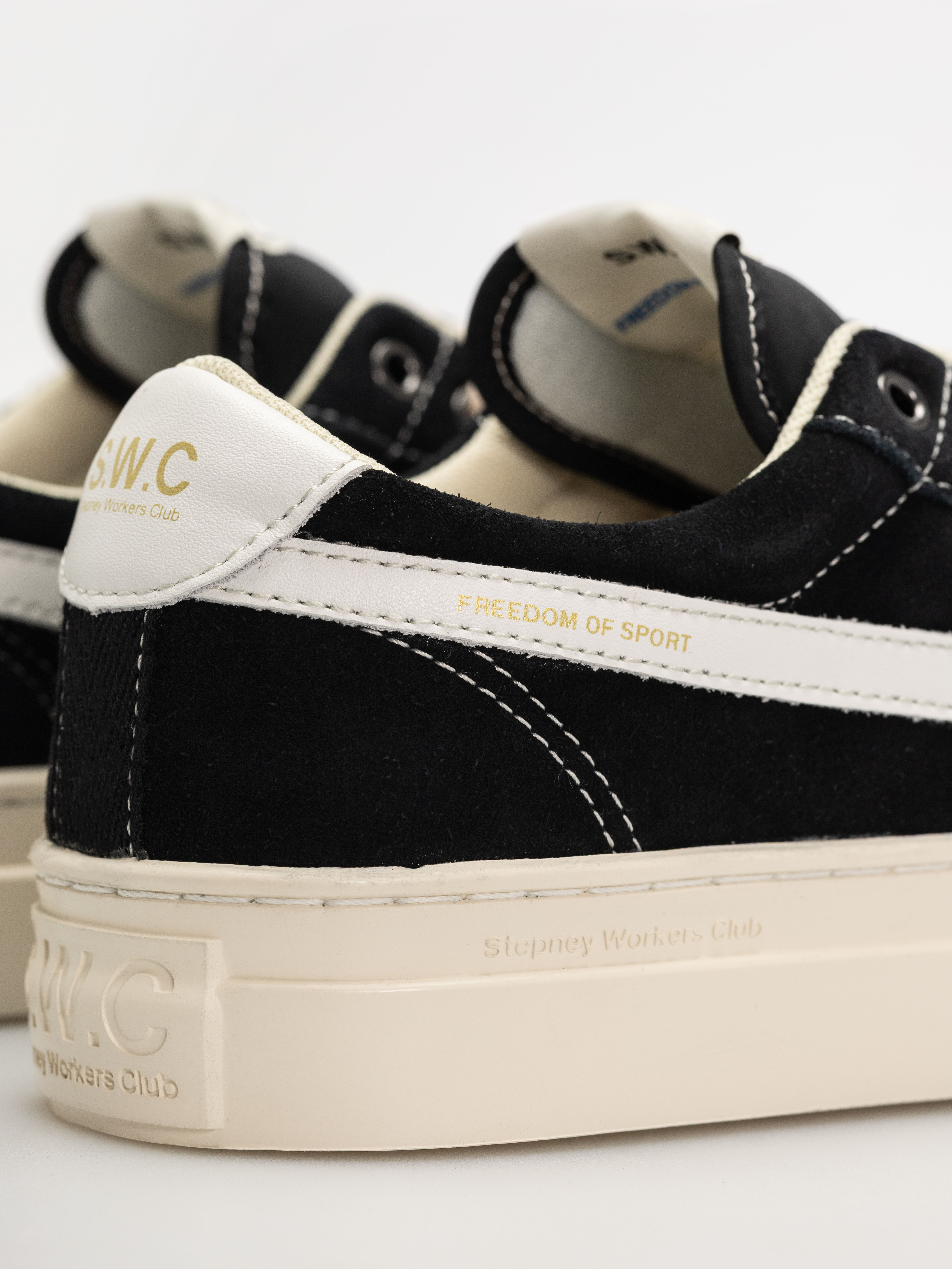 Stepney Workers Club Dellow S-Strike Schuhe (suede black/white)