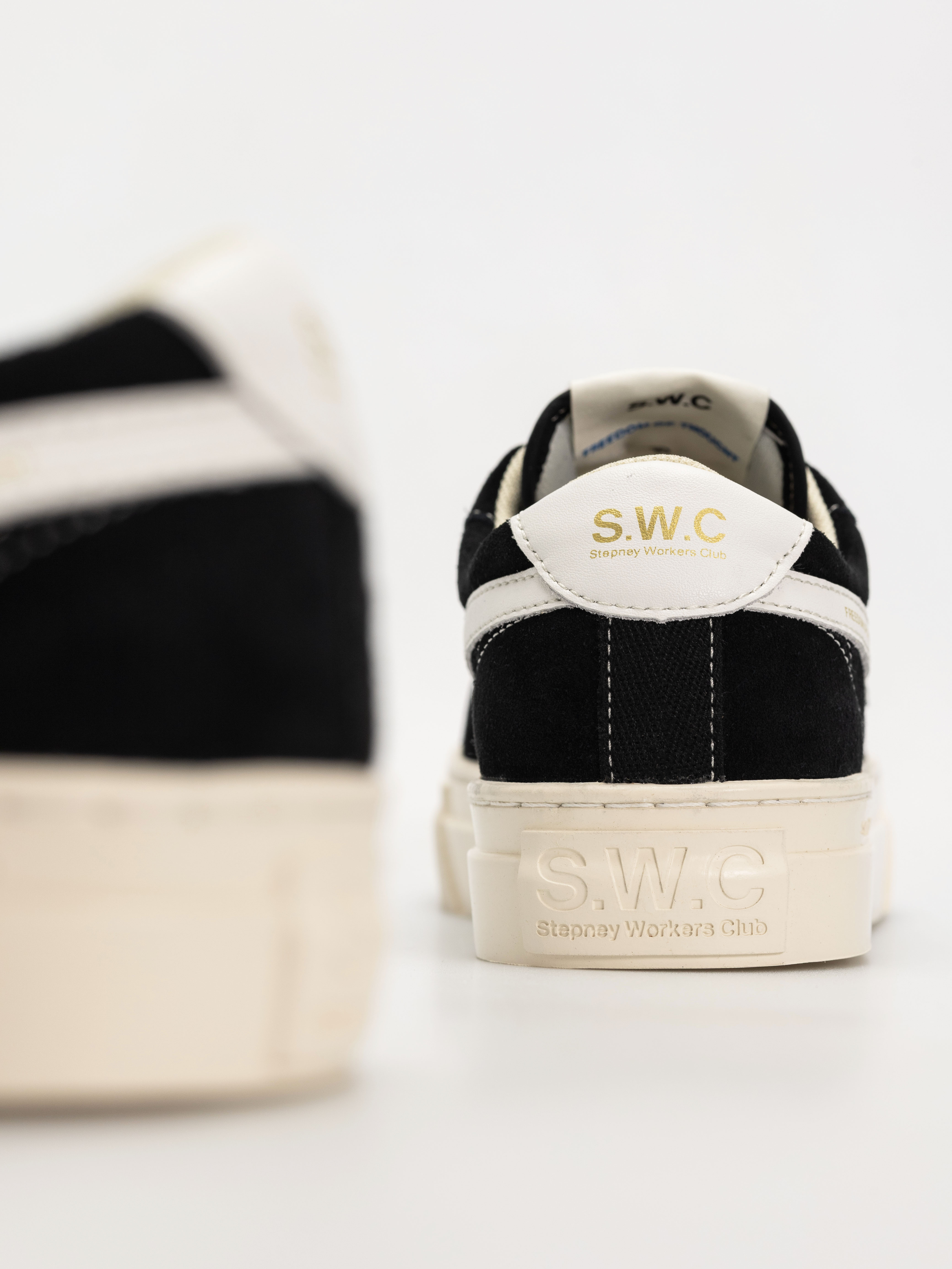 Stepney Workers Club Dellow S-Strike Schuhe (suede black/white)