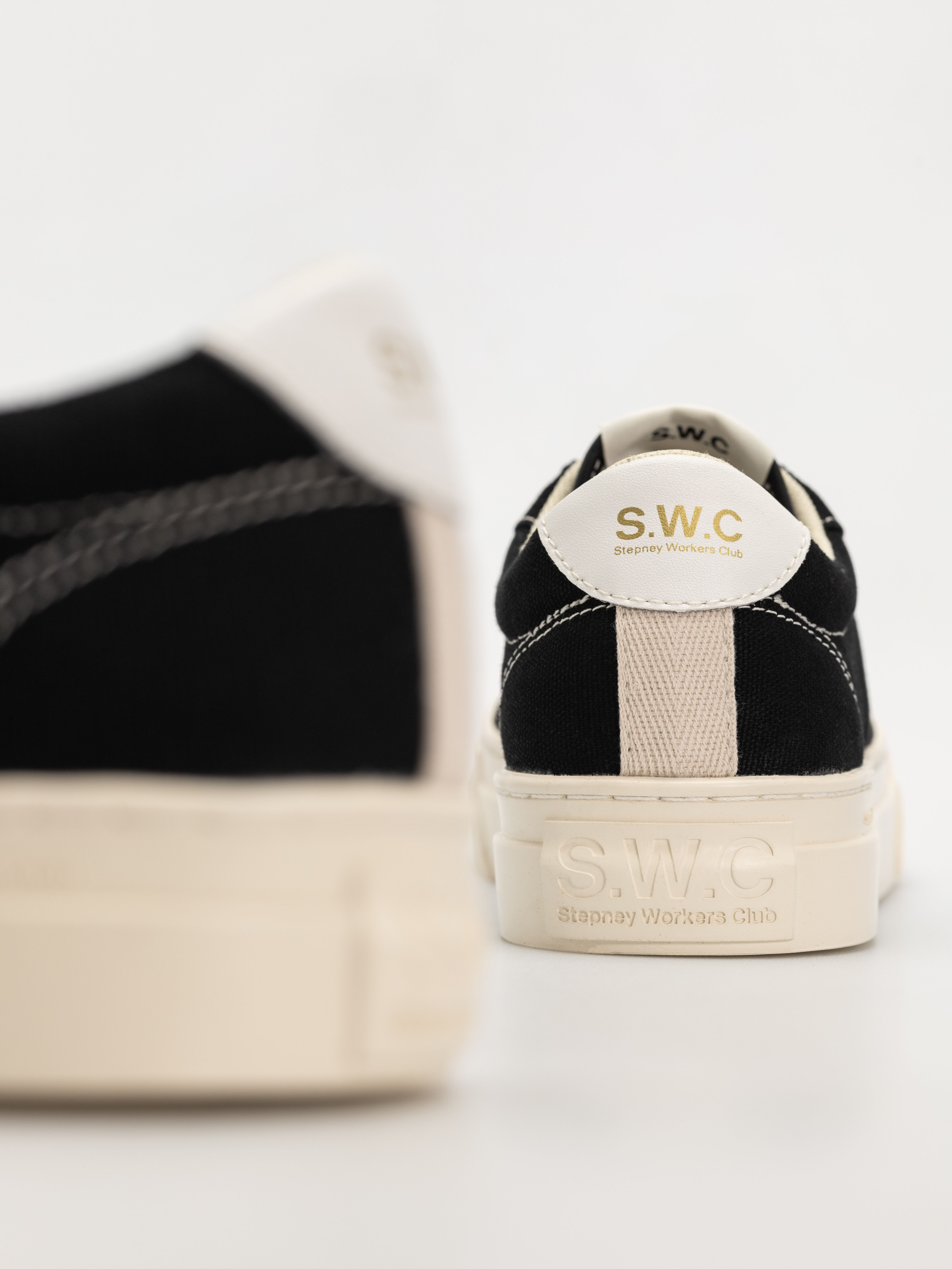 Stepney Workers Club Dellow 02 Shoes (canvas black)