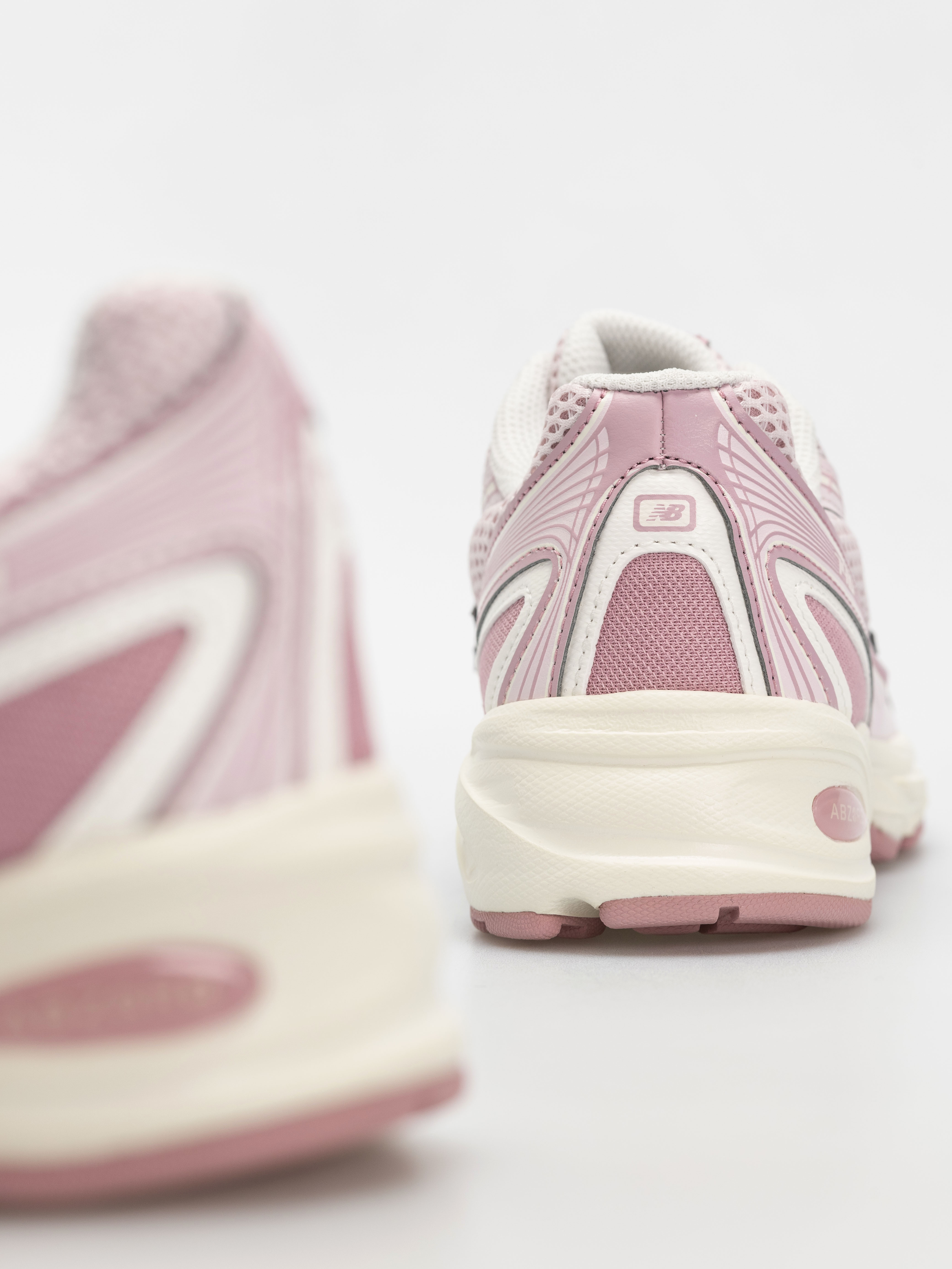 New Balance 740 Schuhe (pink granite)