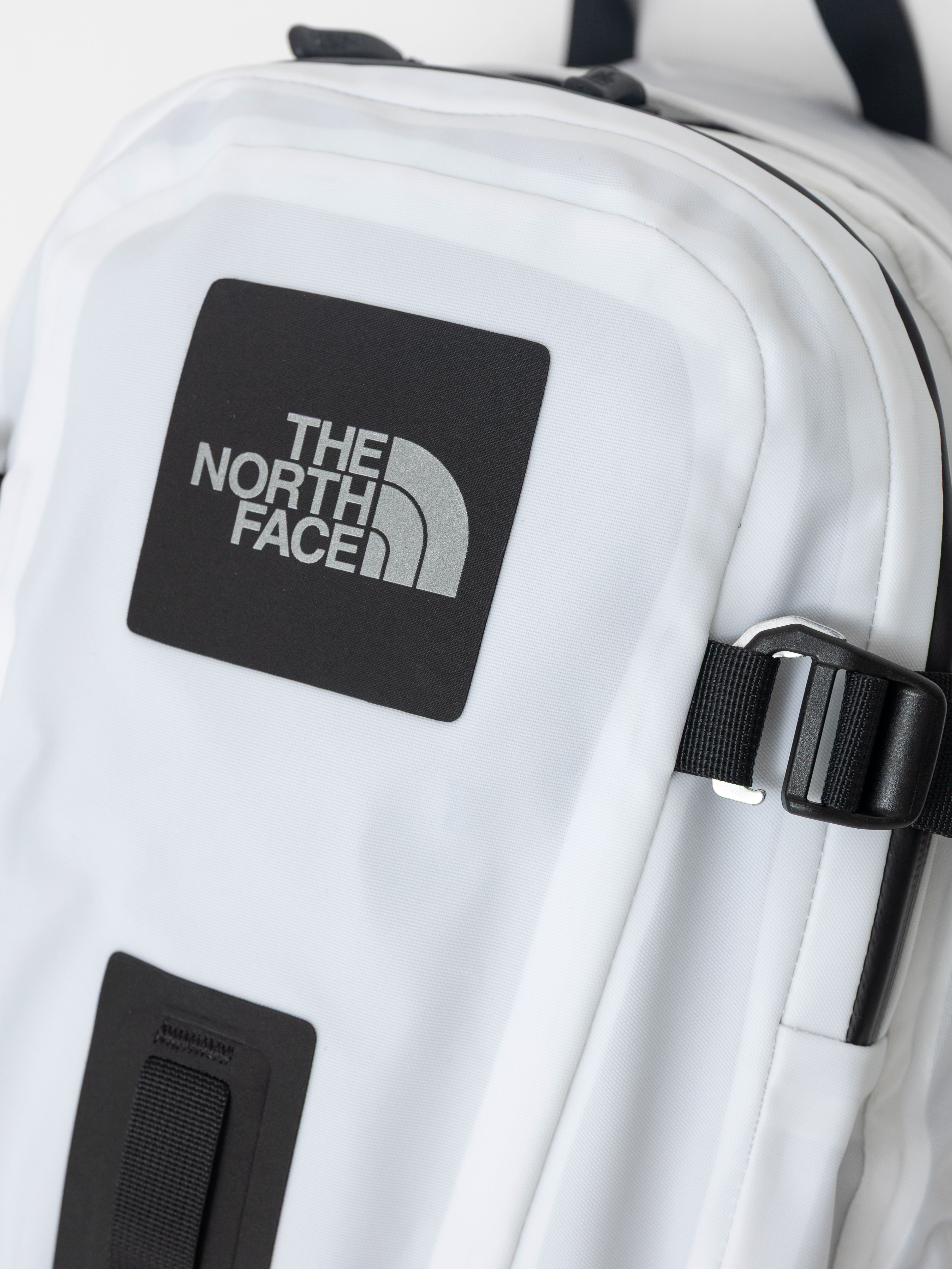 The North Face Hot Shot Base Camp Rucksack (tnf white)