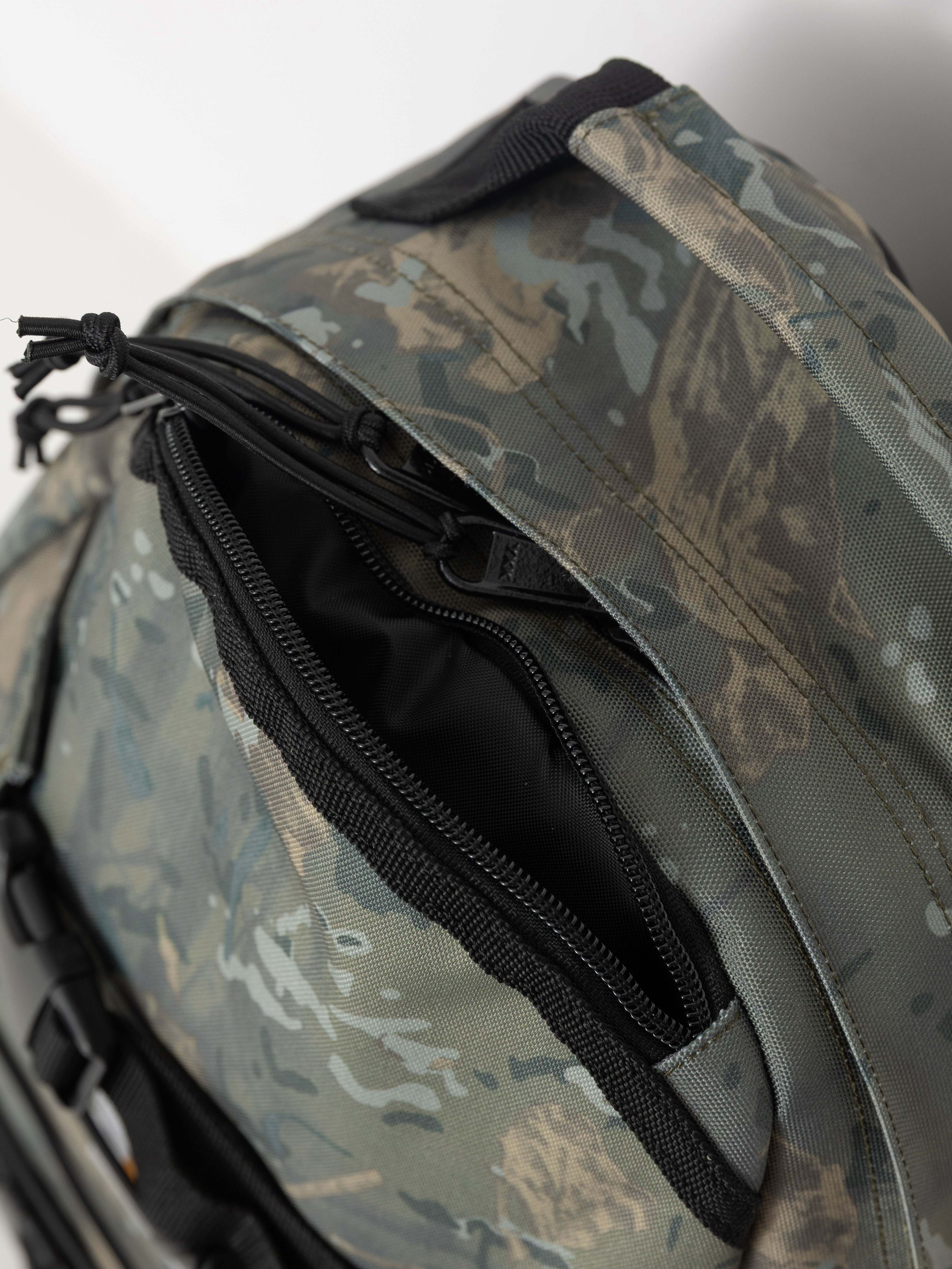 Carhartt WIP Kickflip Backpack (camo combi/green)