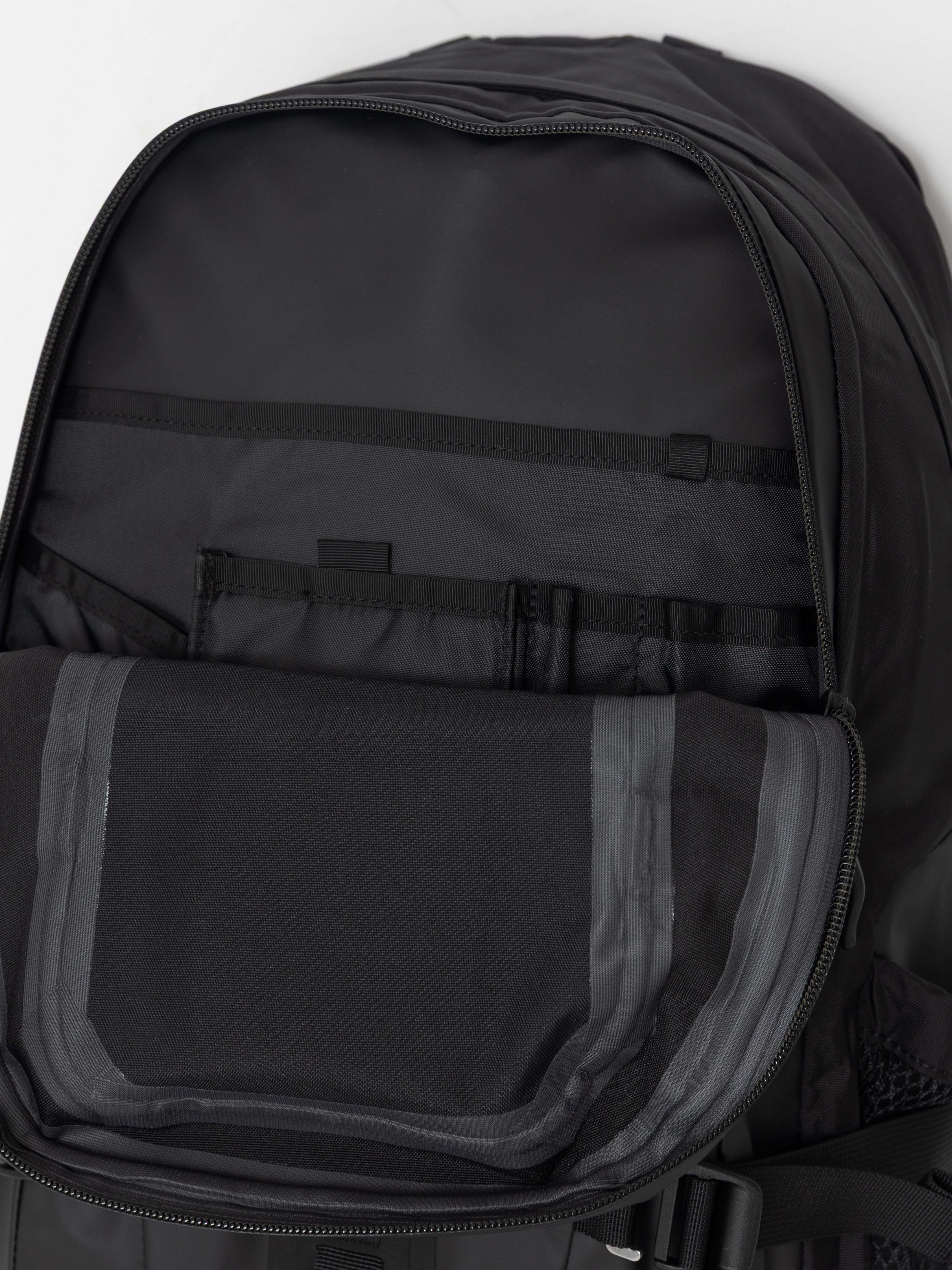 The North Face Hot Shot Base Camp Rucksack (tnf black)