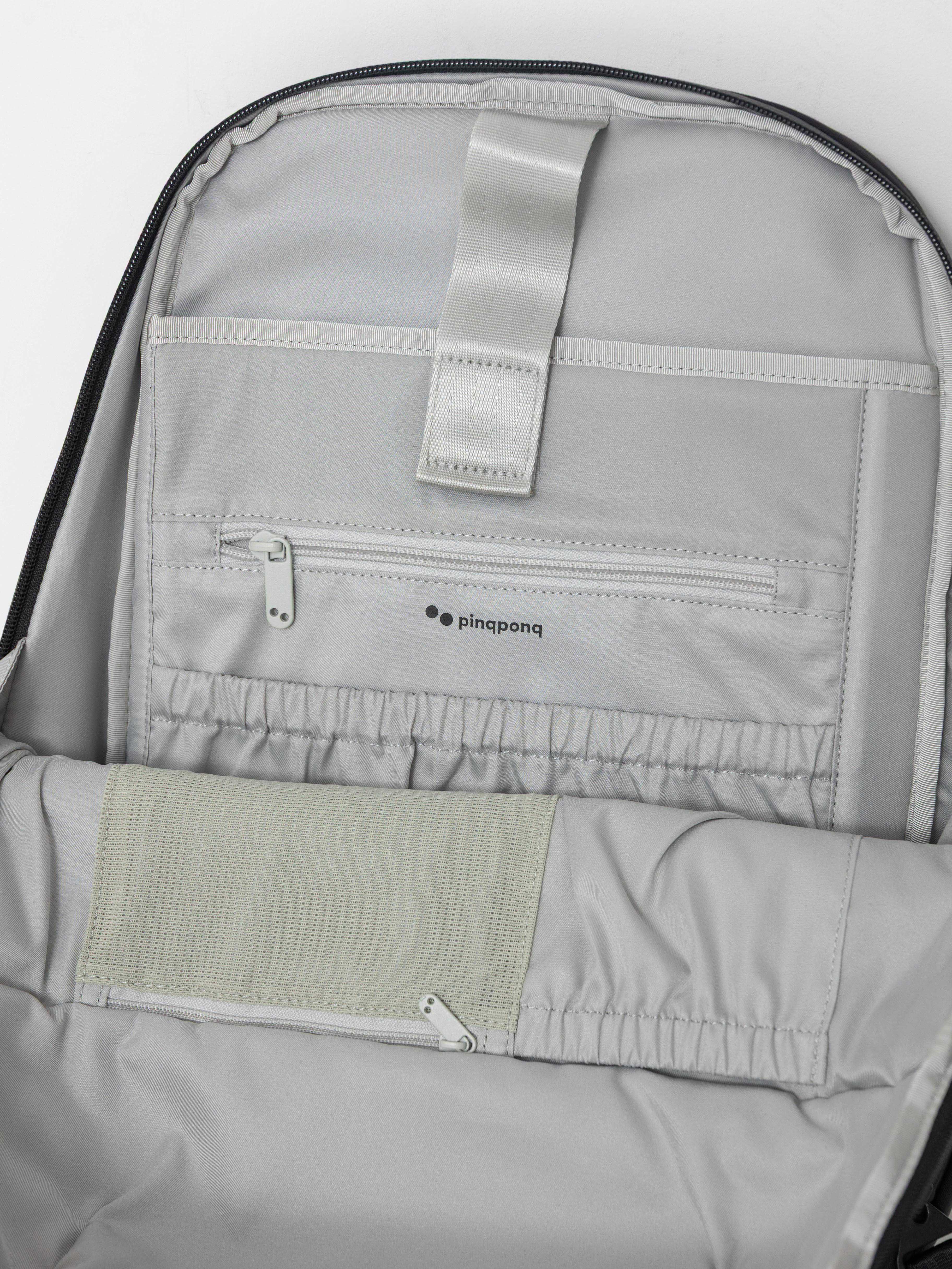 PinqPonq Kontor Backpack (solid black)