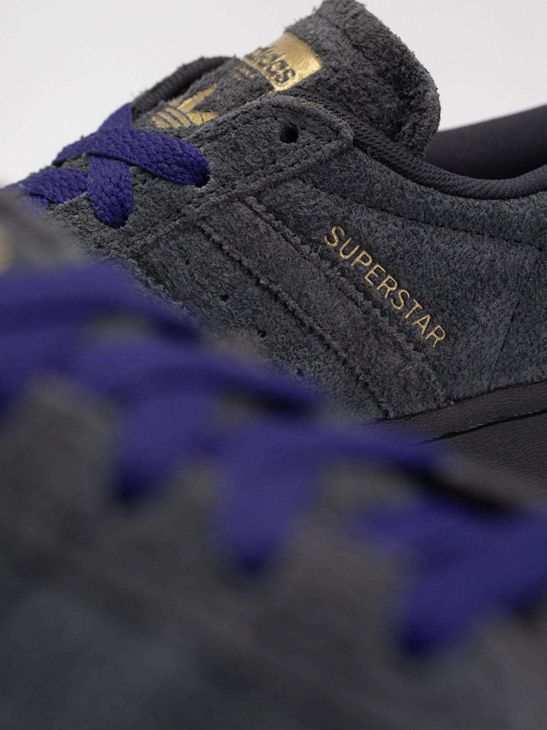 adidas Superstar Adv Shoes (carbon/carbon/cpurpl)