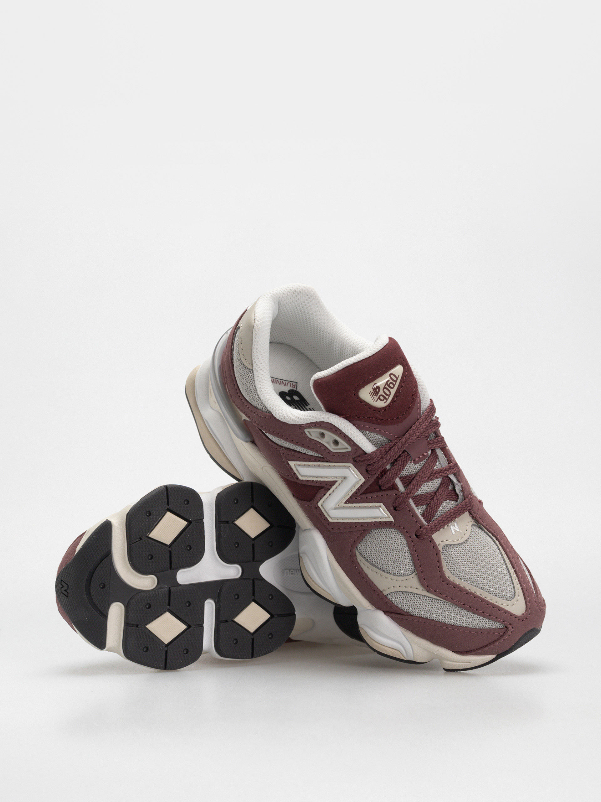 New Balance 9060 JR Schuhe (washed burgundy)