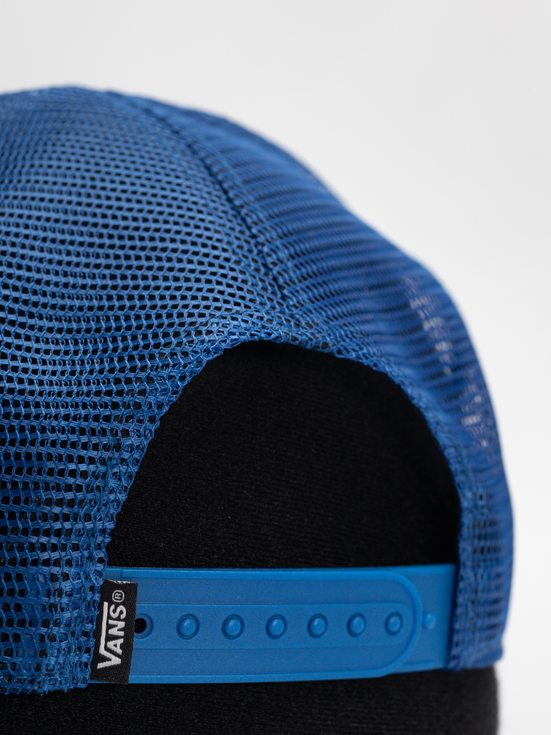 Vans Classic Patch Curved Bill Trucker Cap (true blue)