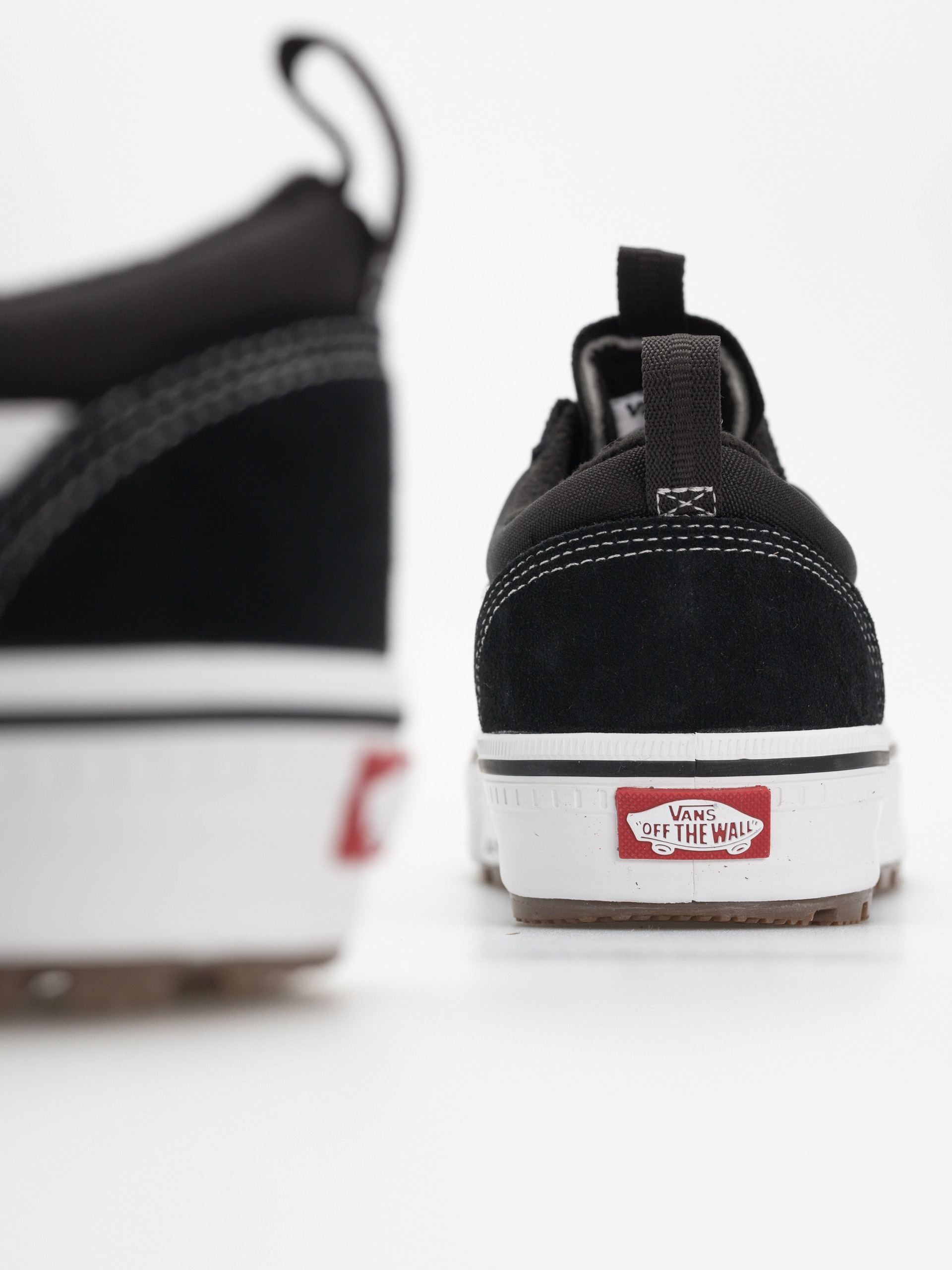 Vans Mte Old Skool Waterproof Insulated Schuhe (black/white)