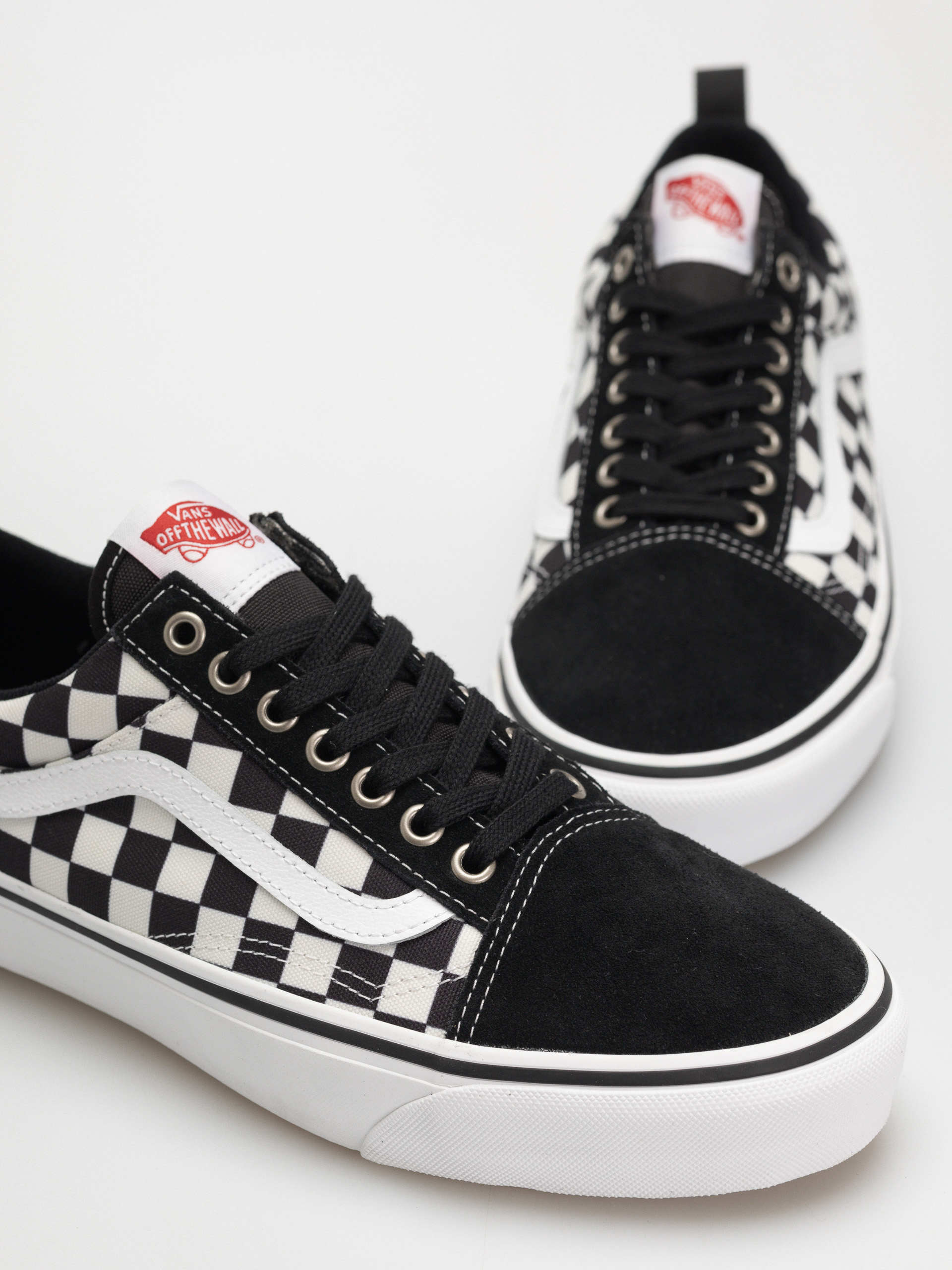Vans Mte Old Skool Insulated Schuhe (black/white checker)
