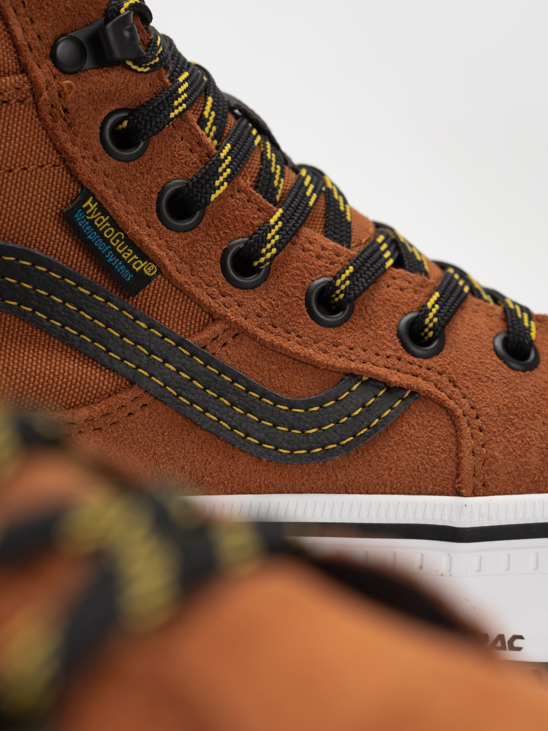 Vans Mte Sk8 Hi Waterproof Insulated Shoes (glazed ginger)