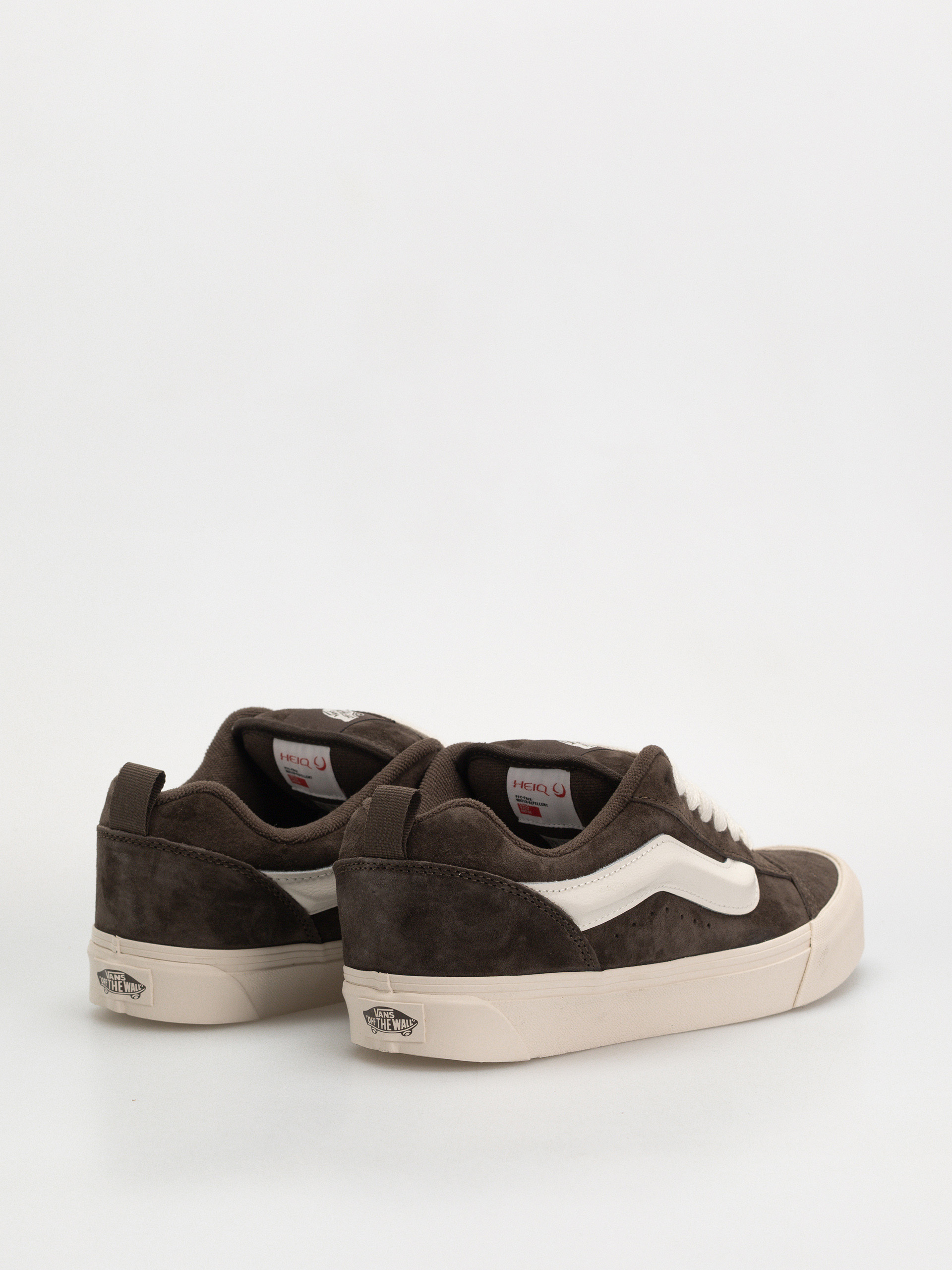 Vans Knu Skool Shoes (pig suede coal brown)